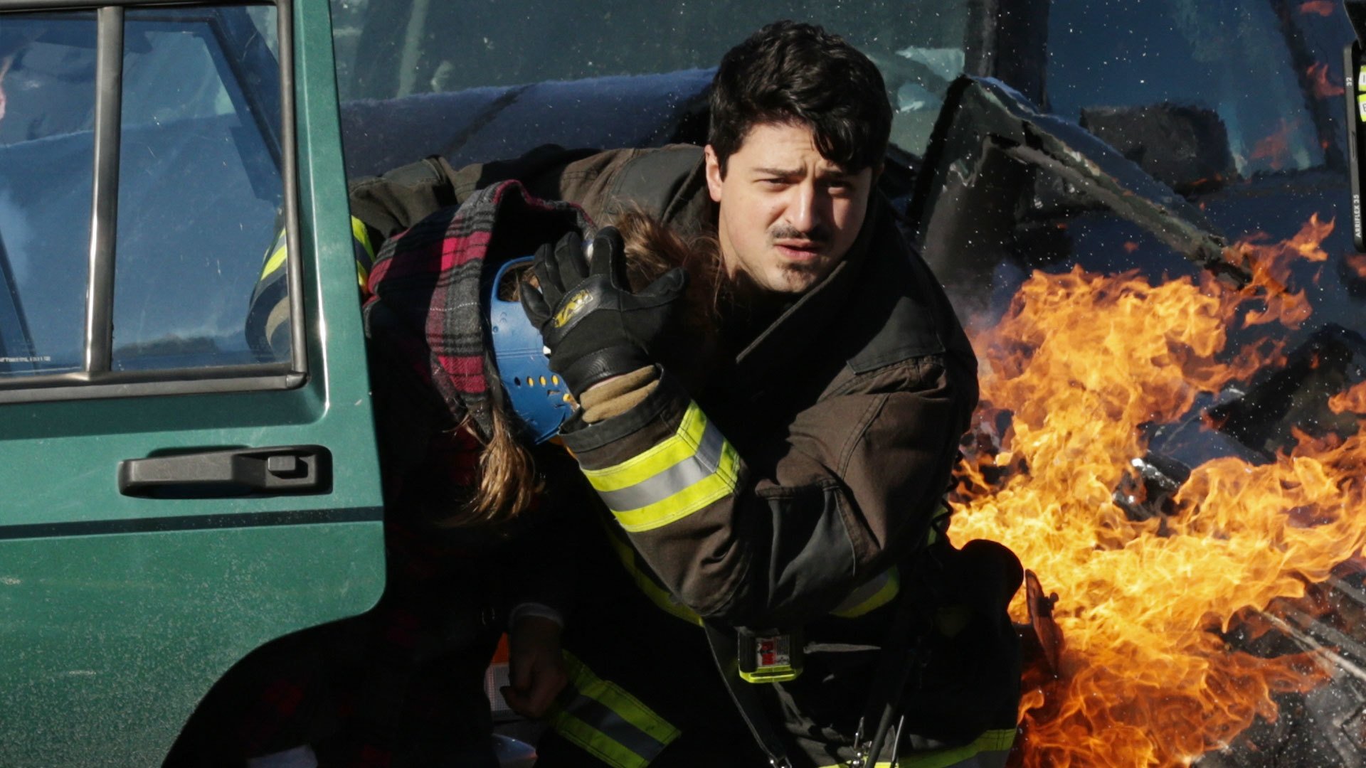 Chicago Fire 2013  [S02E14] - Virgin Skin