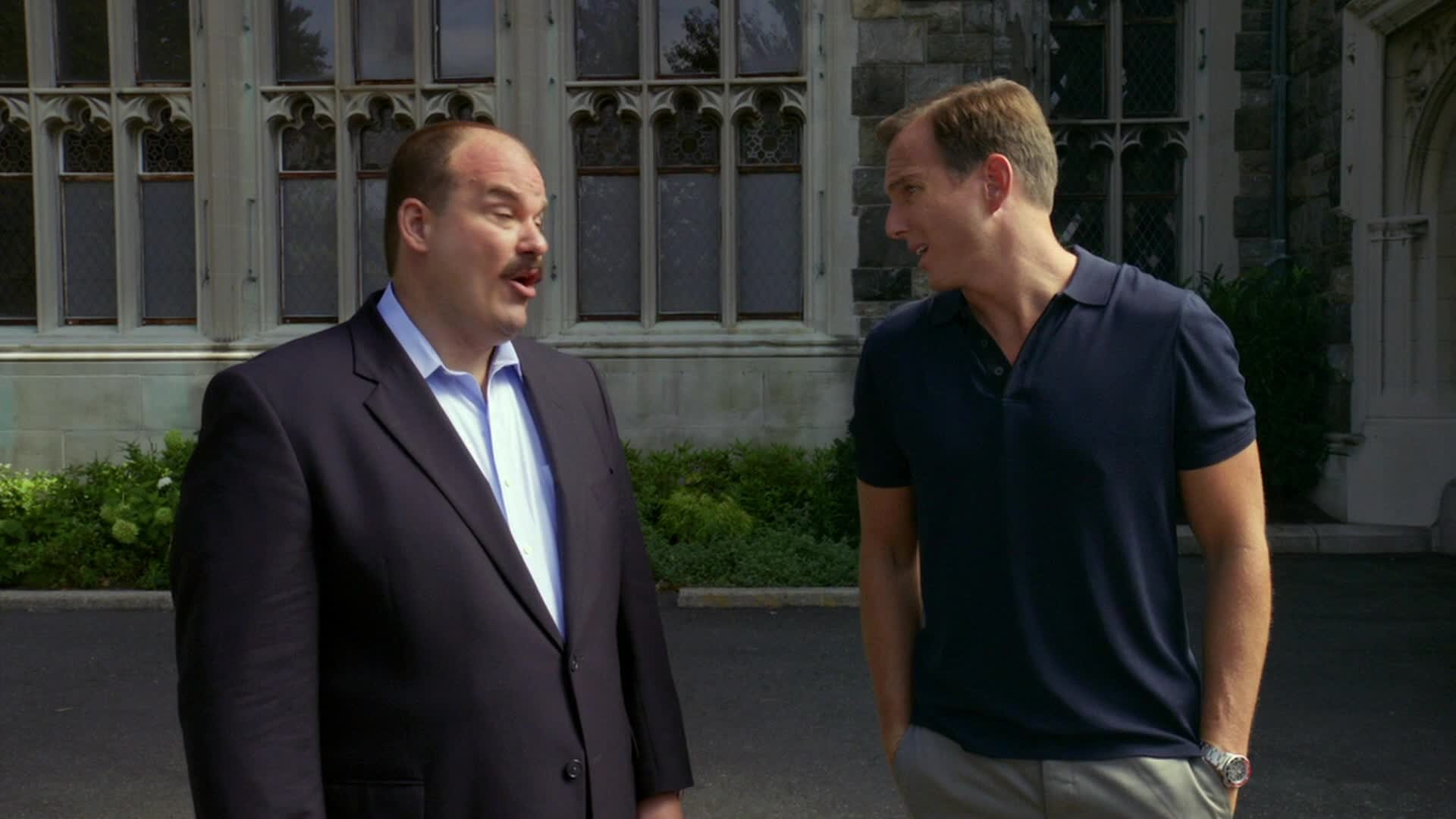 Running Wilde 2010  [S01E05] - The Party