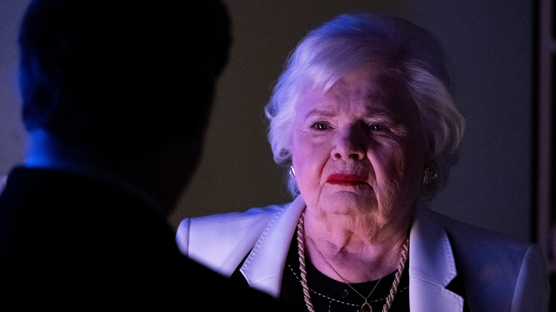 Room 104 2019  [S03E11] - Crossroads