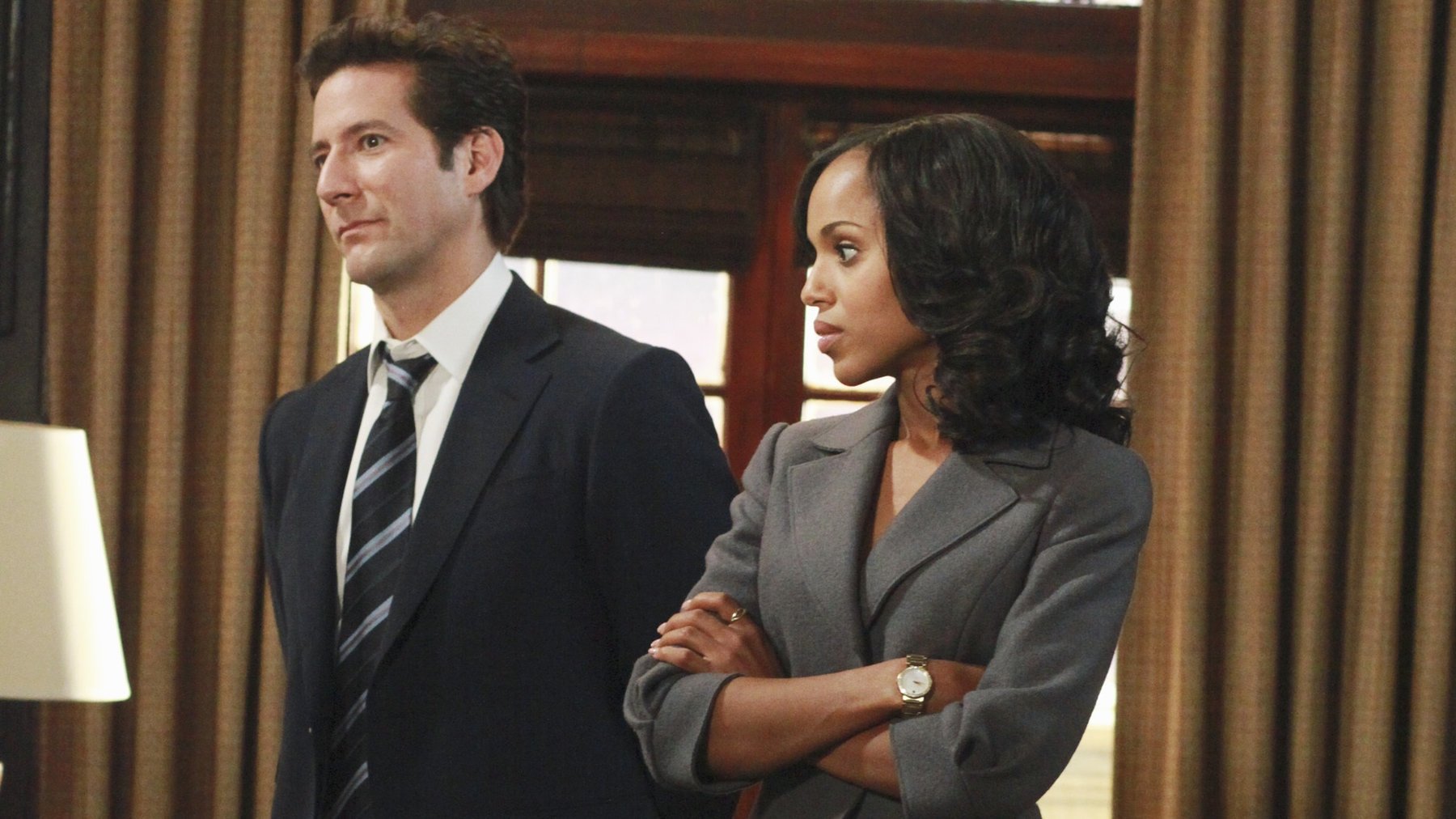 Scandal 2012  [S01E04] - Enemy of the State