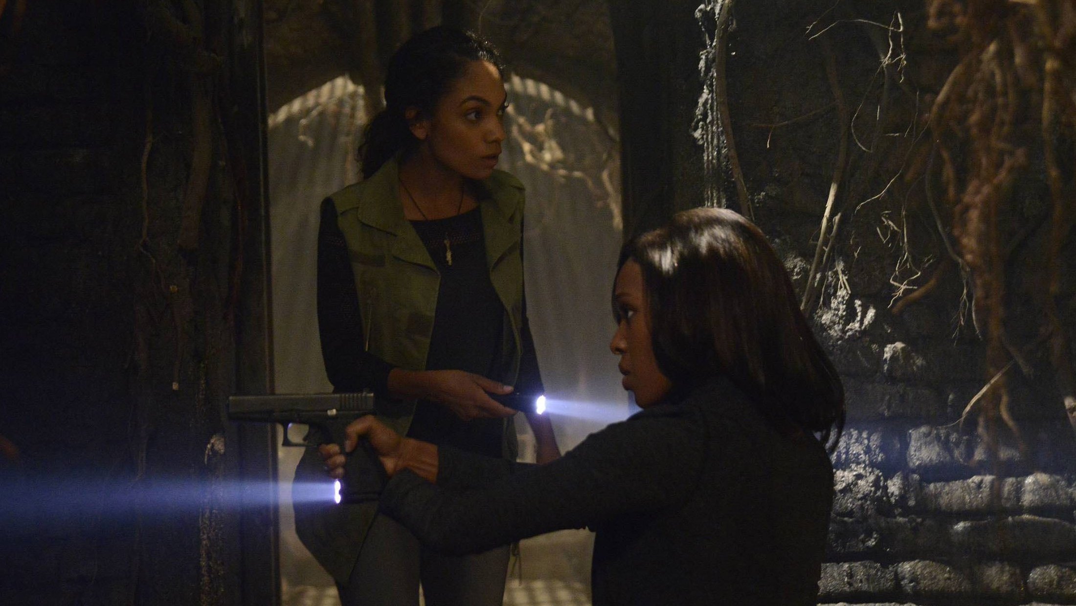 Sleepy Hollow 2013  [S01E06] - The Sin Eater