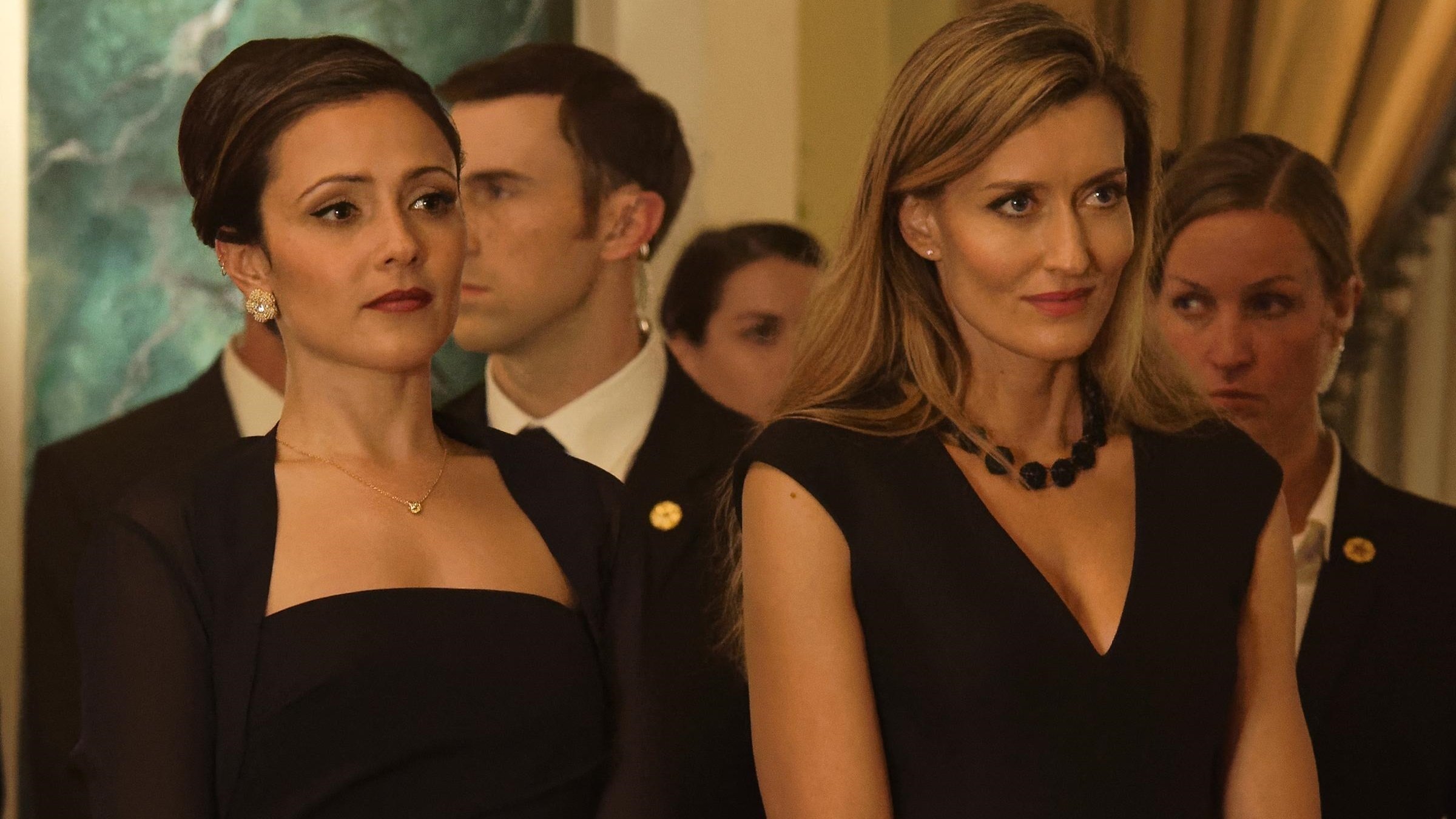 Designated Survivor 2016  [S01E06] - The Interrogation