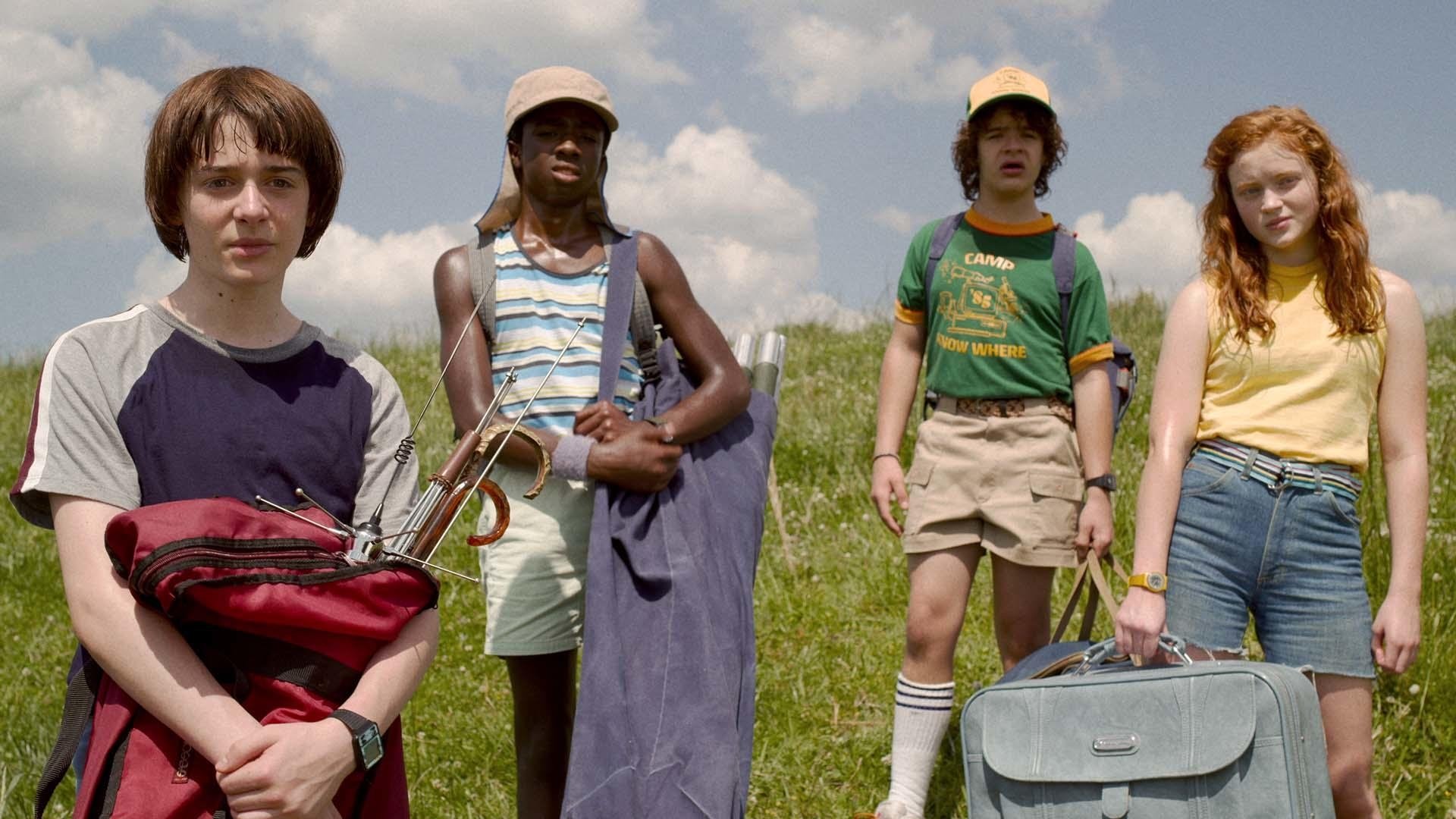 Stranger Things 2019  [S03E01] - Chapter One: Suzie, Do You Copy?