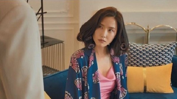 High Class 2021  [S01E02] - An Unfamiliar Place, a New Friend