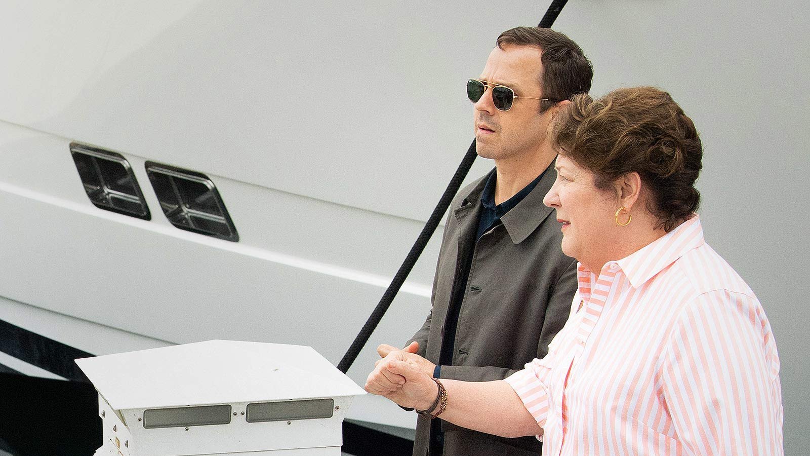 Sneaky Pete 2019  [S03E06] - The California Split