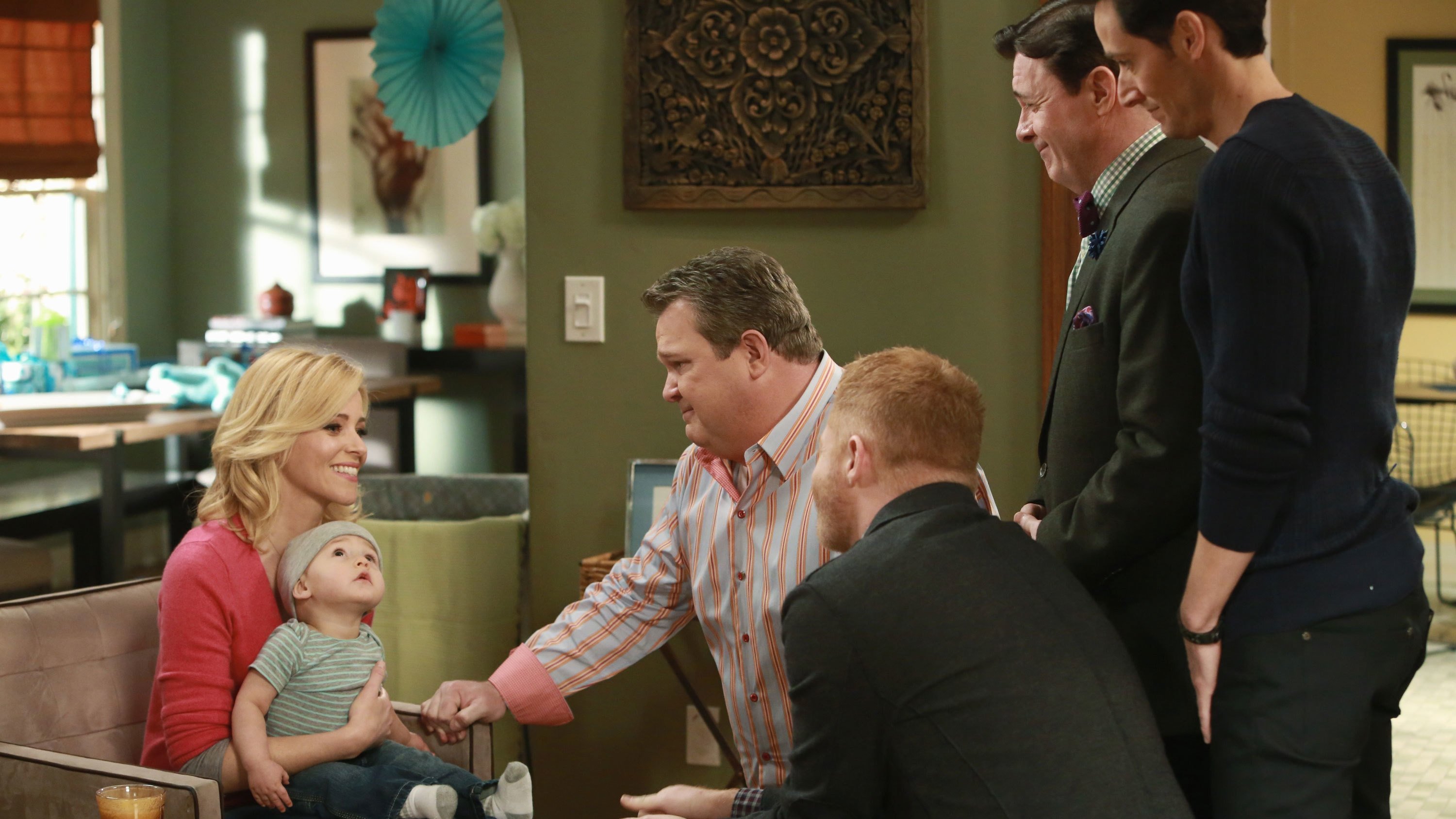 Modern Family 2014  [S06E15] - Fight or Flight