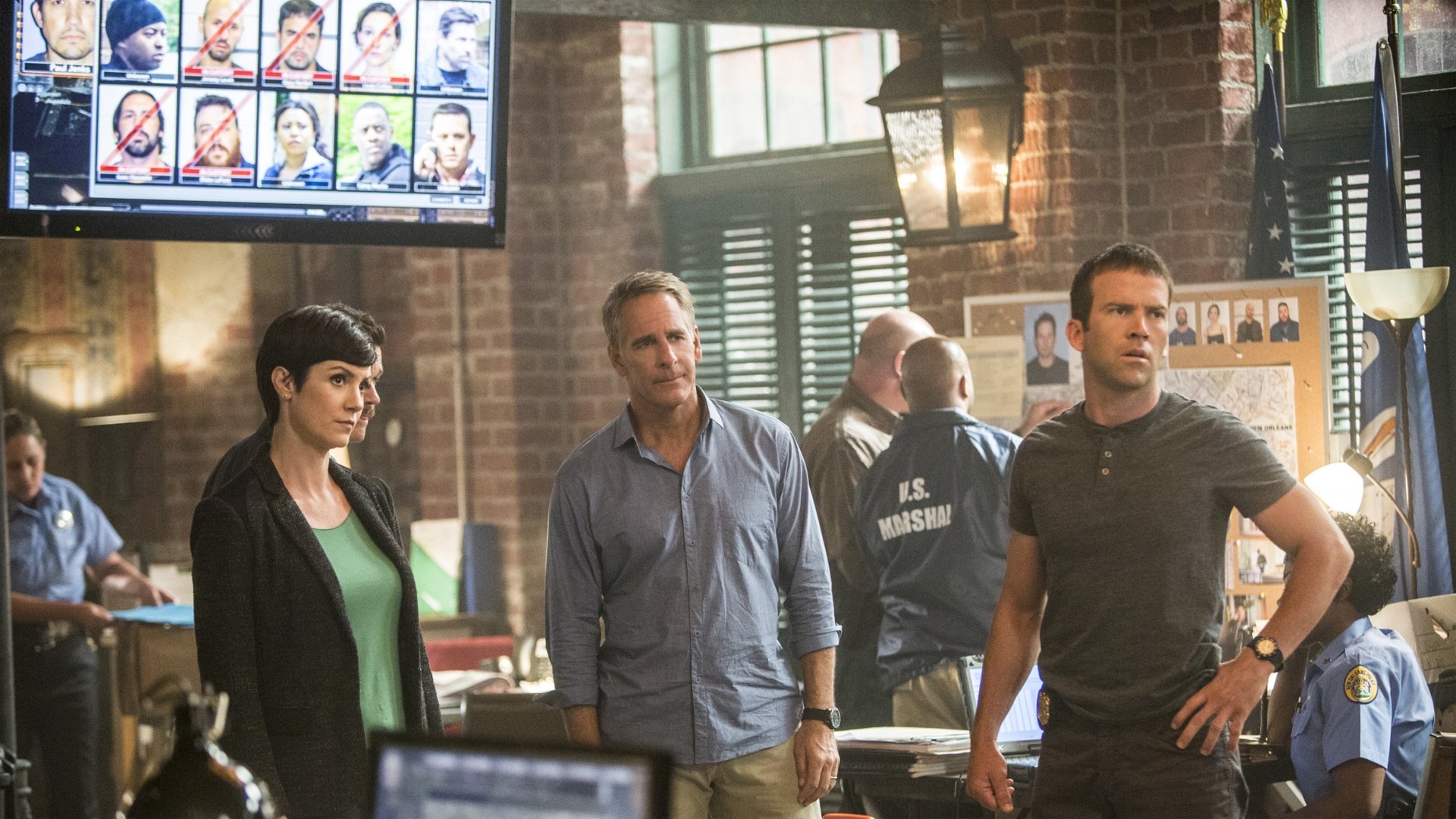 NCIS: New Orleans 2014  [S01E22] - How Much Pain Can You Take
