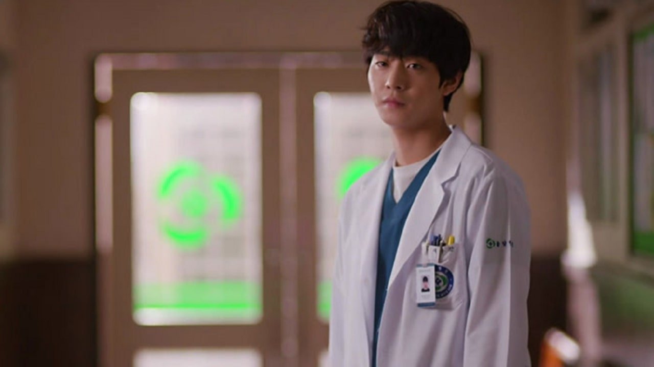Dr. Romantic 2020  [S02E08] - Walk of Respect