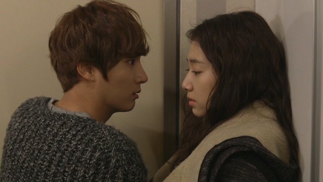 Flower Boy Next Door 2013  [S01E10] - If You Want to Know the Enemy, Don't Look With Your Eyes,