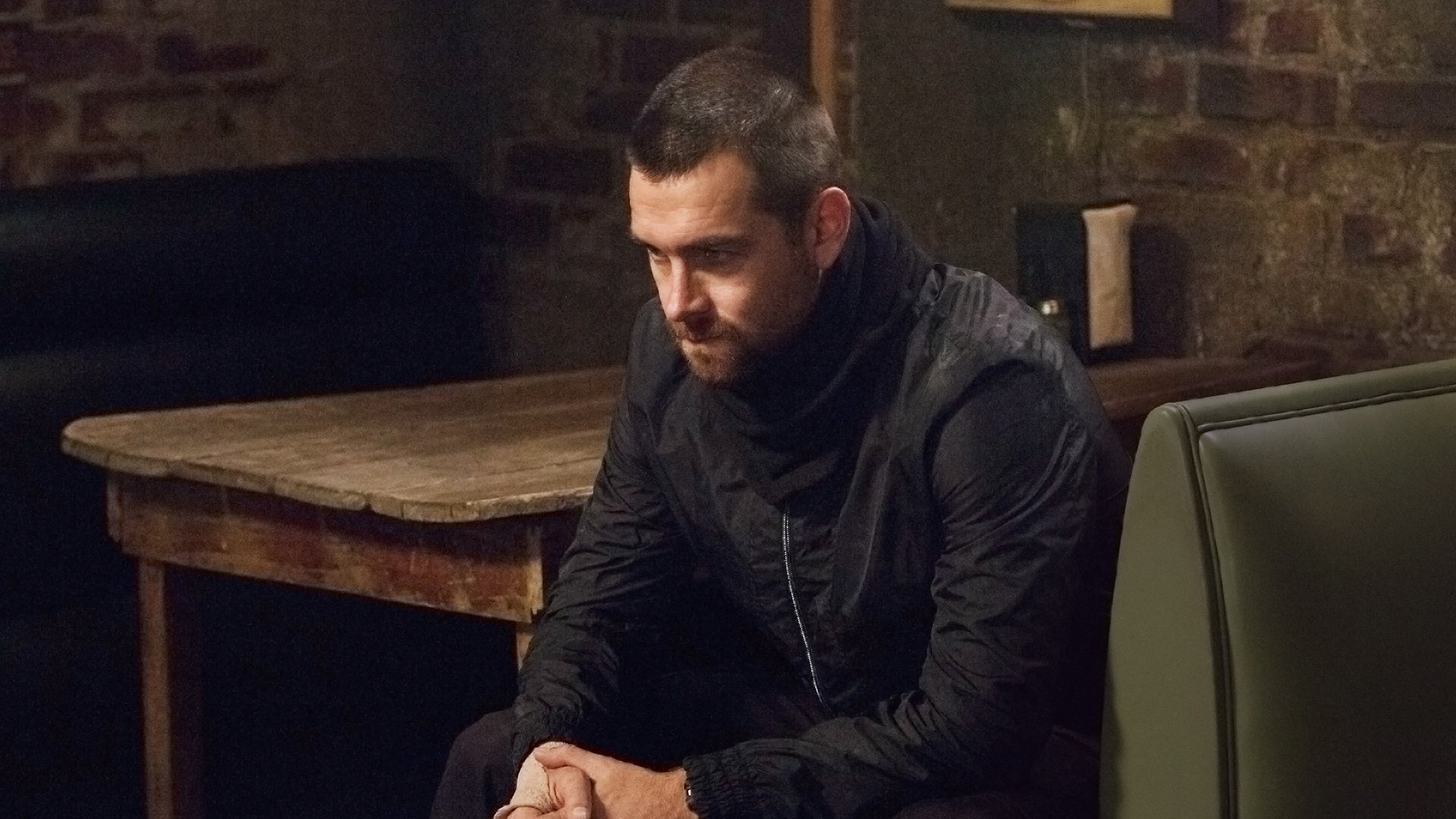 Banshee 2015  [S03E07] - You Can't Hide from the Dead