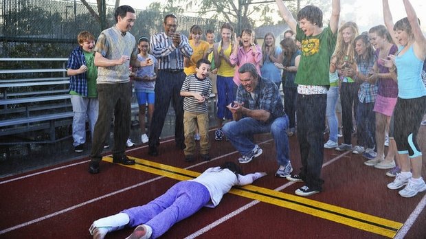The Middle 2009  [S01E24] - Average Rules