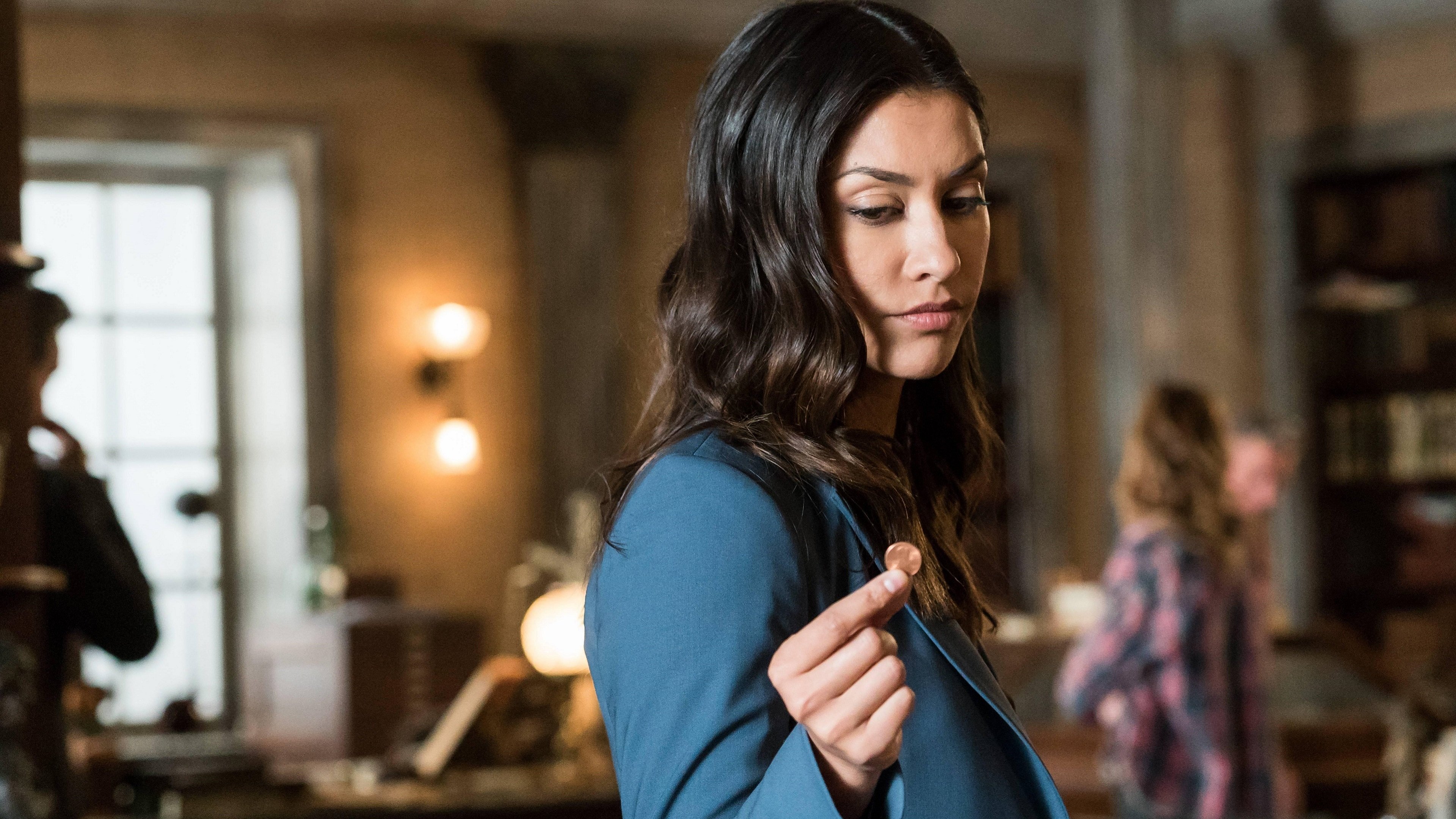 Sleepy Hollow 2017  [S04E01] - Columbia