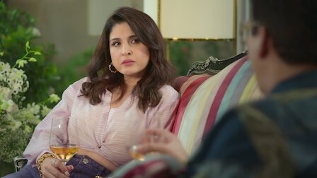 Fabulous Lives of Bollywood Wives 2022  [S02E01] - Love, Life and Menopause