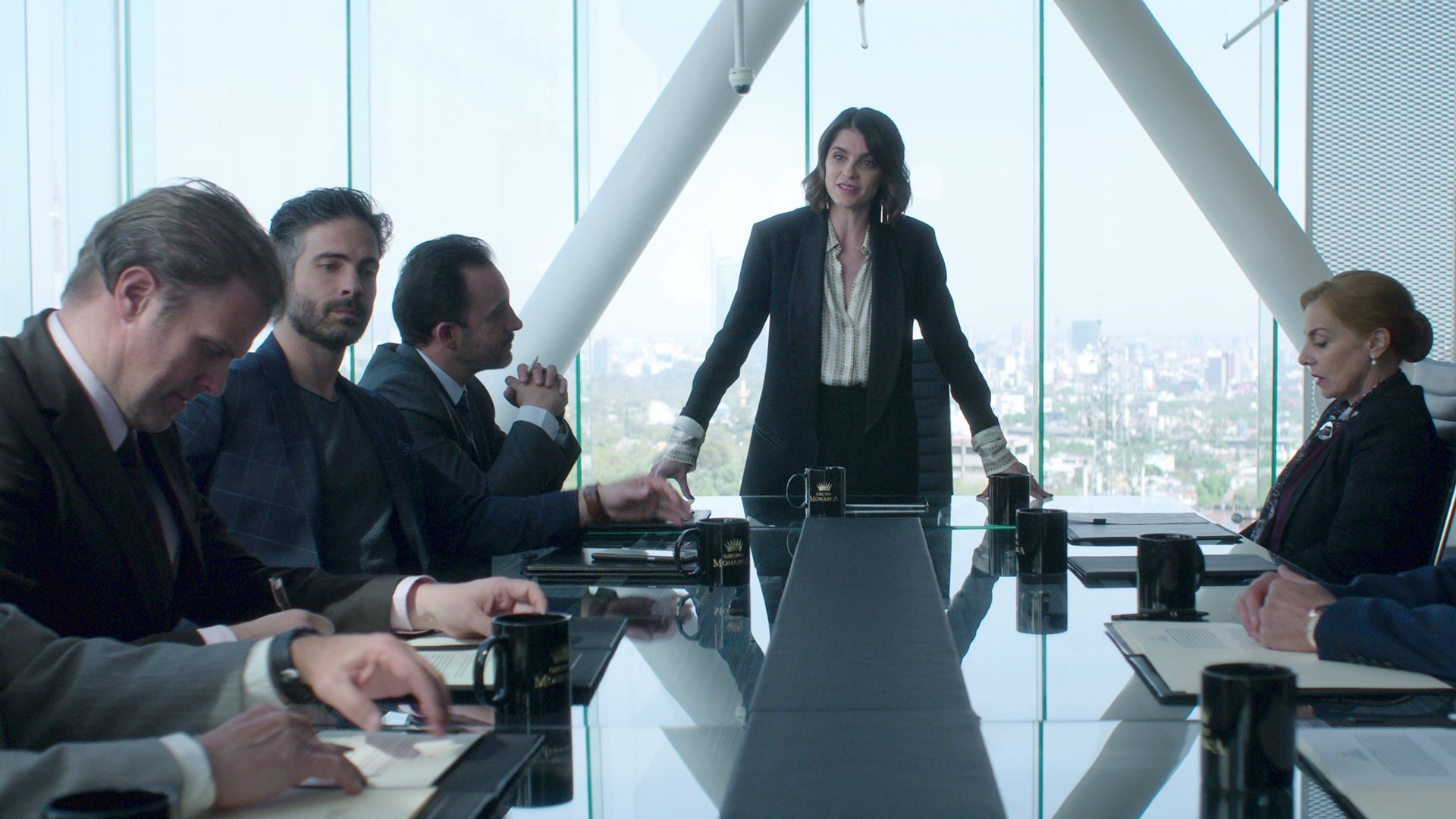 Monarca 2019  [S01E04] - Filthy Rich