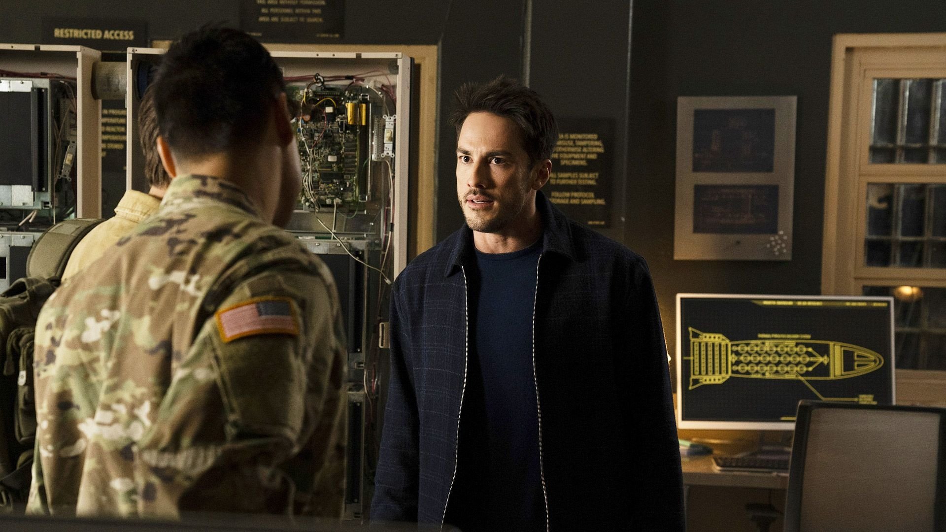Roswell, New Mexico 2019  [S01E12] - Creep