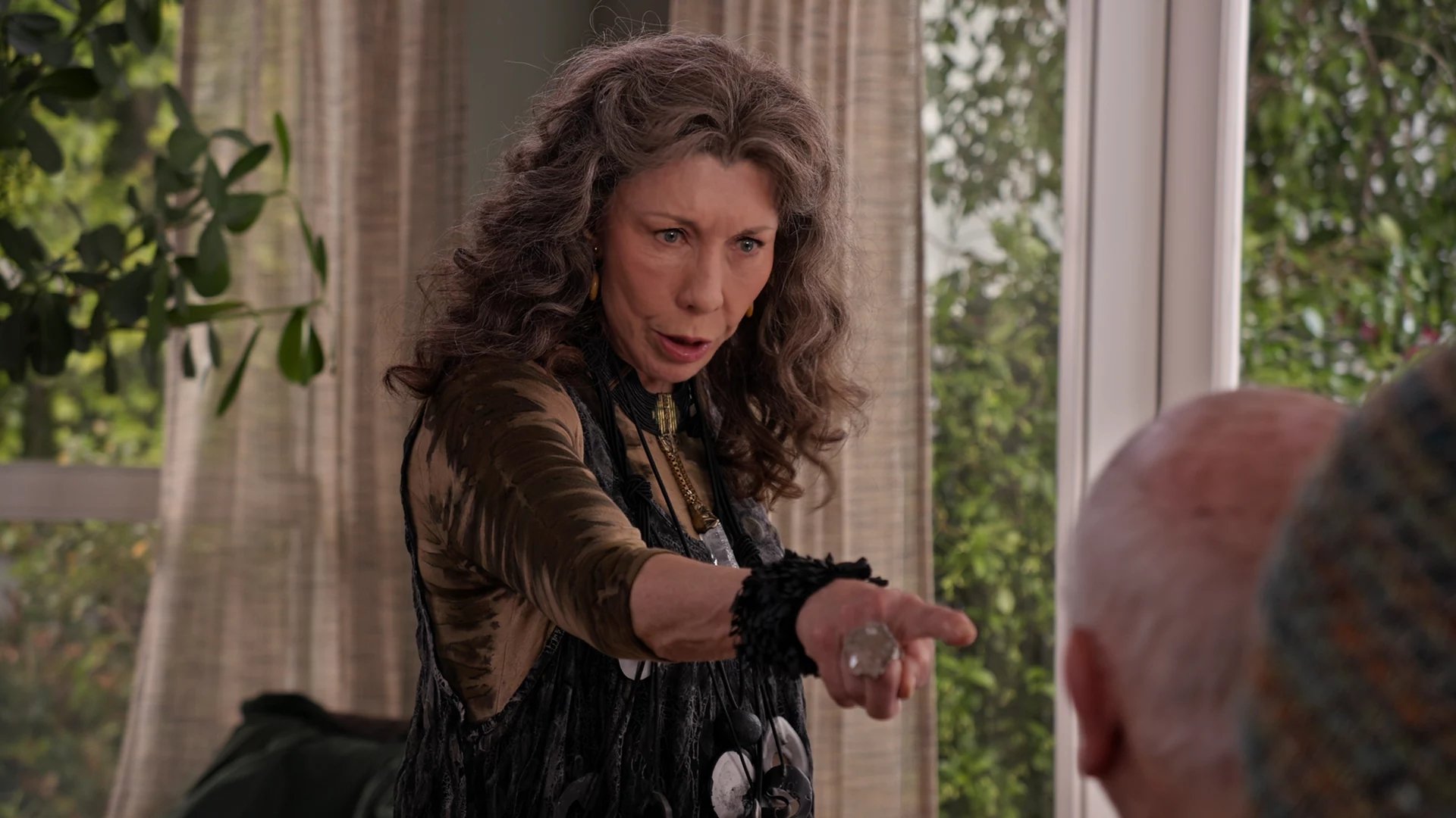 Grace and Frankie 2019  [S05E09] - The Website
