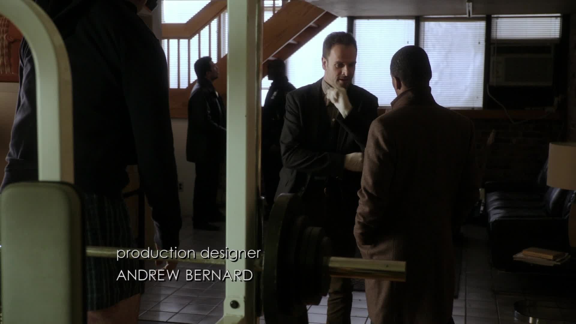 Elementary 2012  [S01E13] - The Red Team
