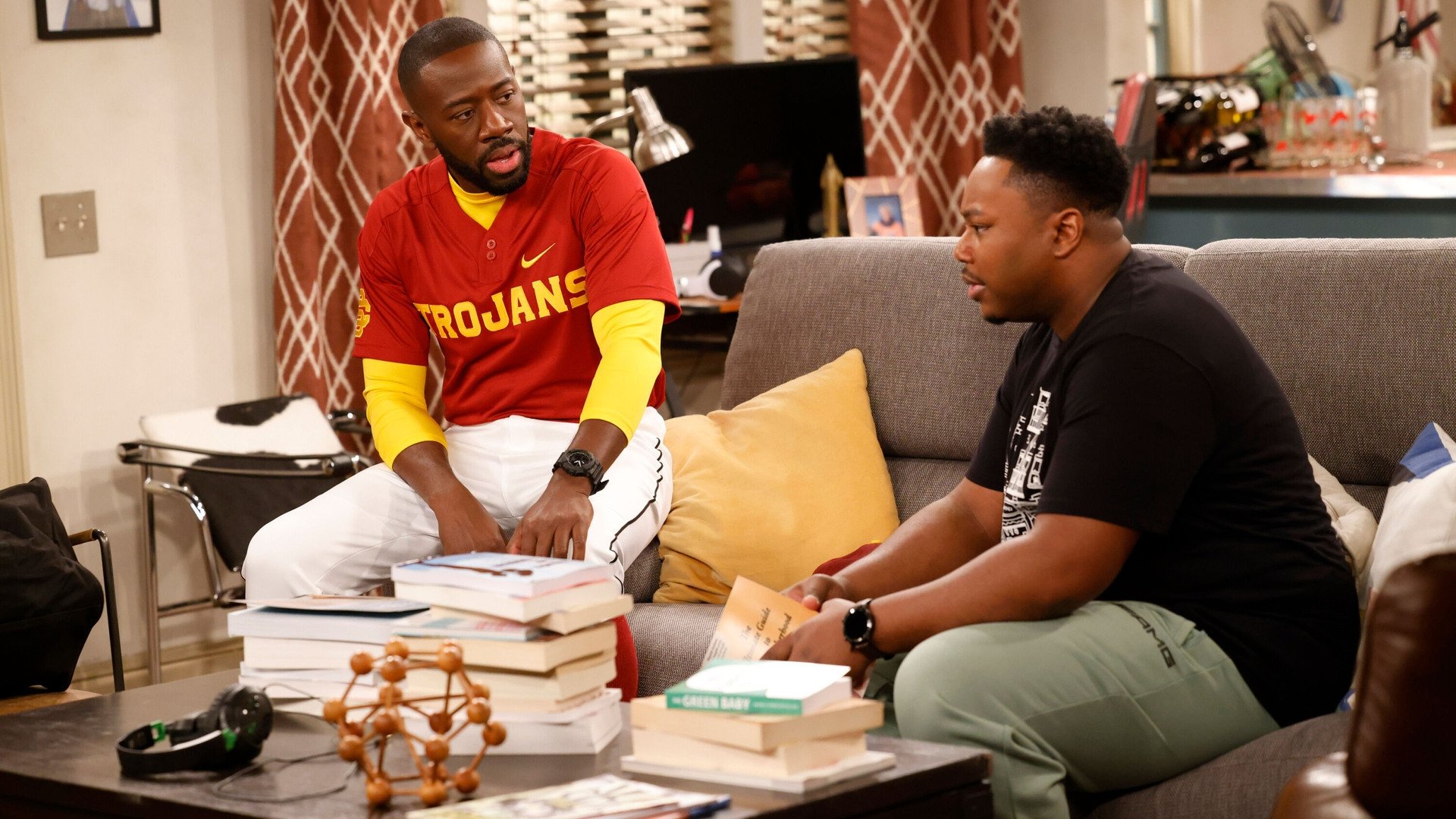 The Neighborhood 2024  [S06E04] - Welcome to Grandfatherhood