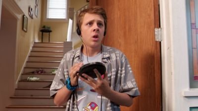 Kirby Buckets 2015  [S02E24] - Me Time: The Ballad of Mac and Mom