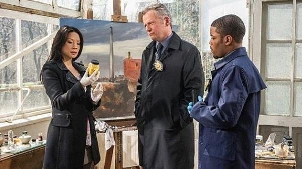 Elementary 2012  [S01E23] - The Woman (1)
