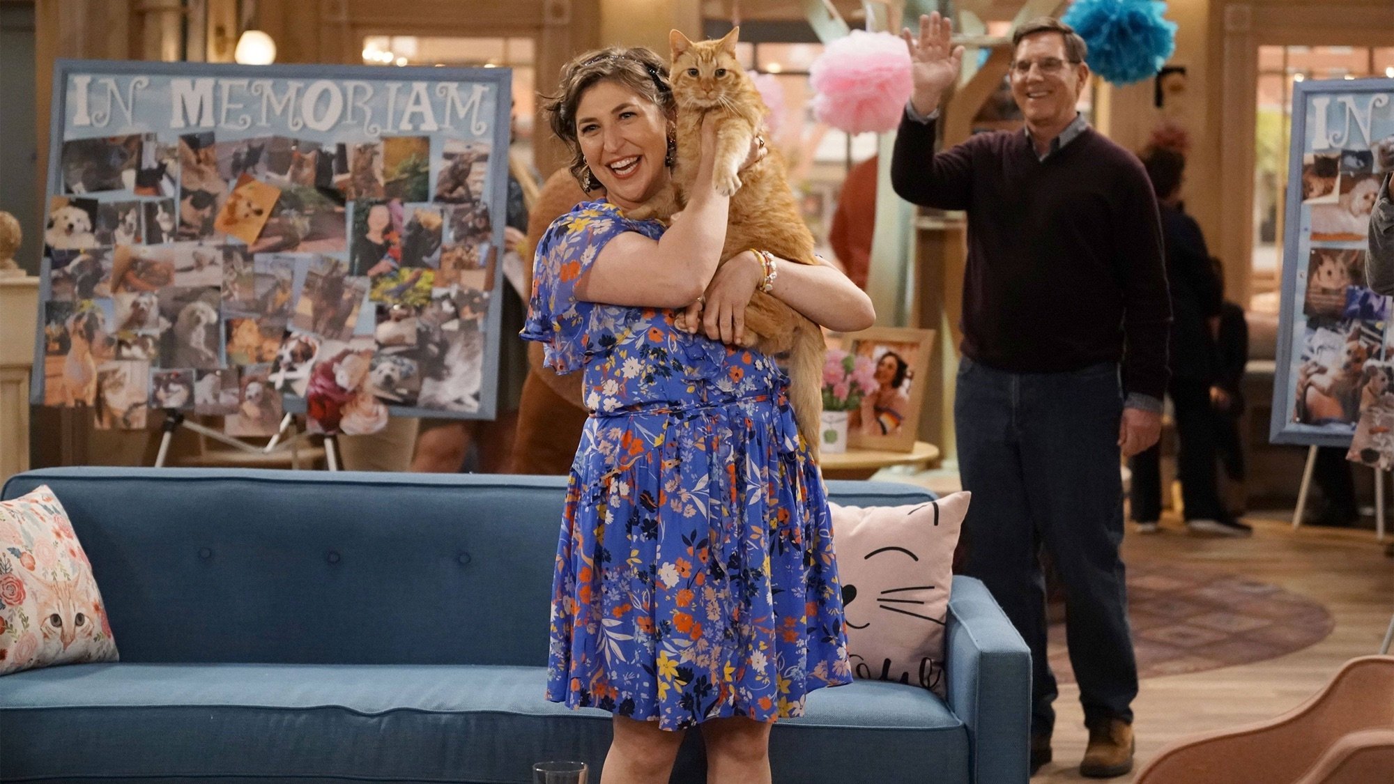 Call Me Kat 2021  [S01E13] - Cat-A-Versary