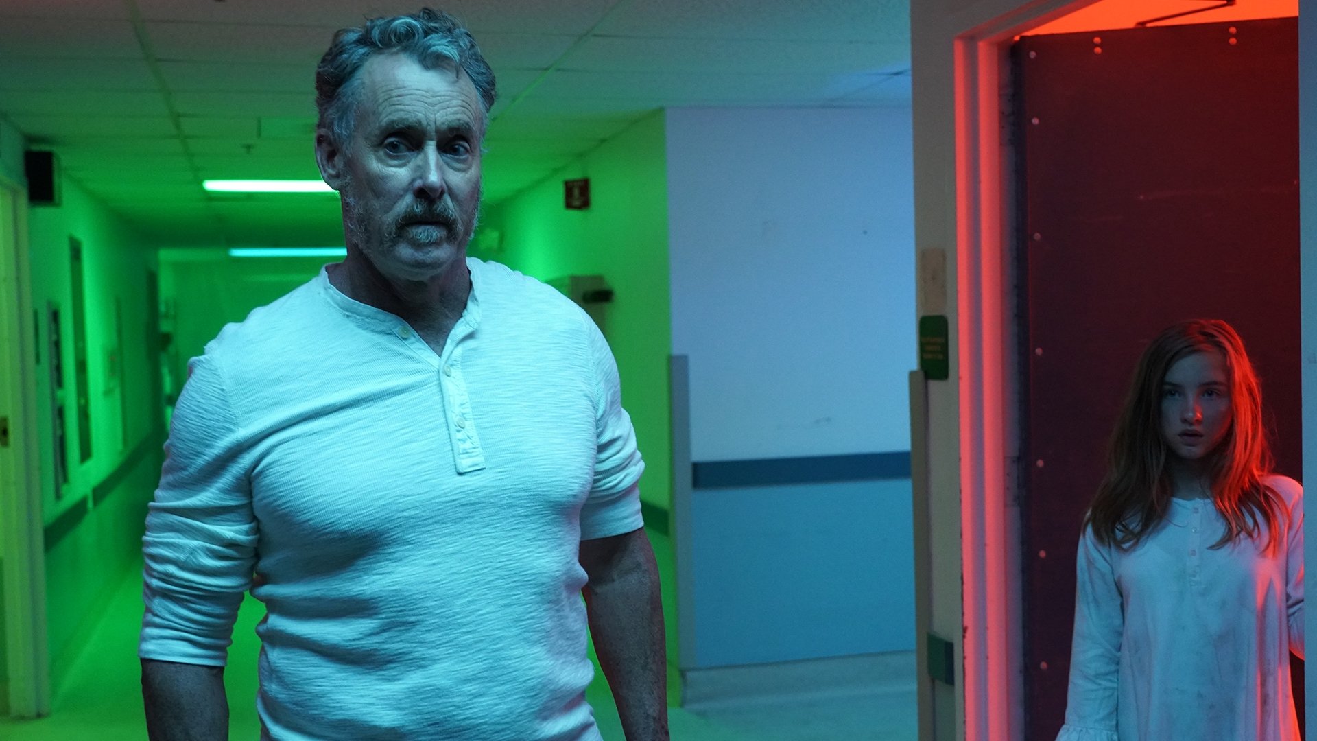 Stan Against Evil 2018  [S03E07] - Intensive Scare Unit