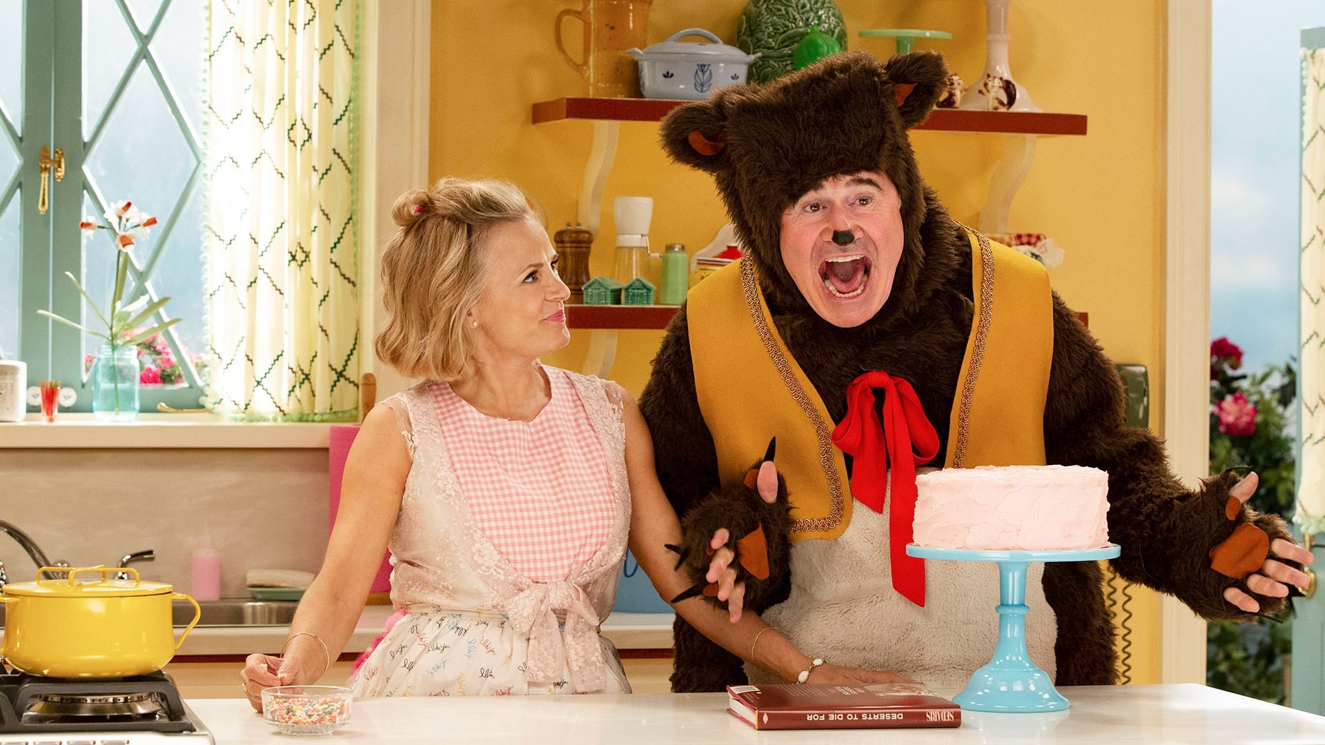 At Home with Amy Sedaris 2019  [S02E09] - Confectionaries