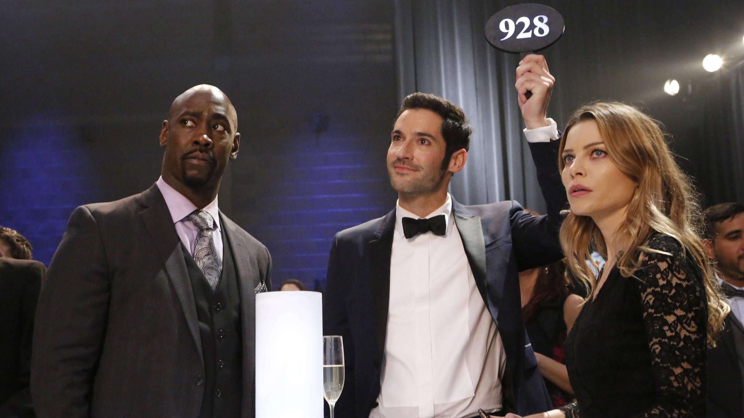 Lucifer 2016  [S01E07] - Wingman