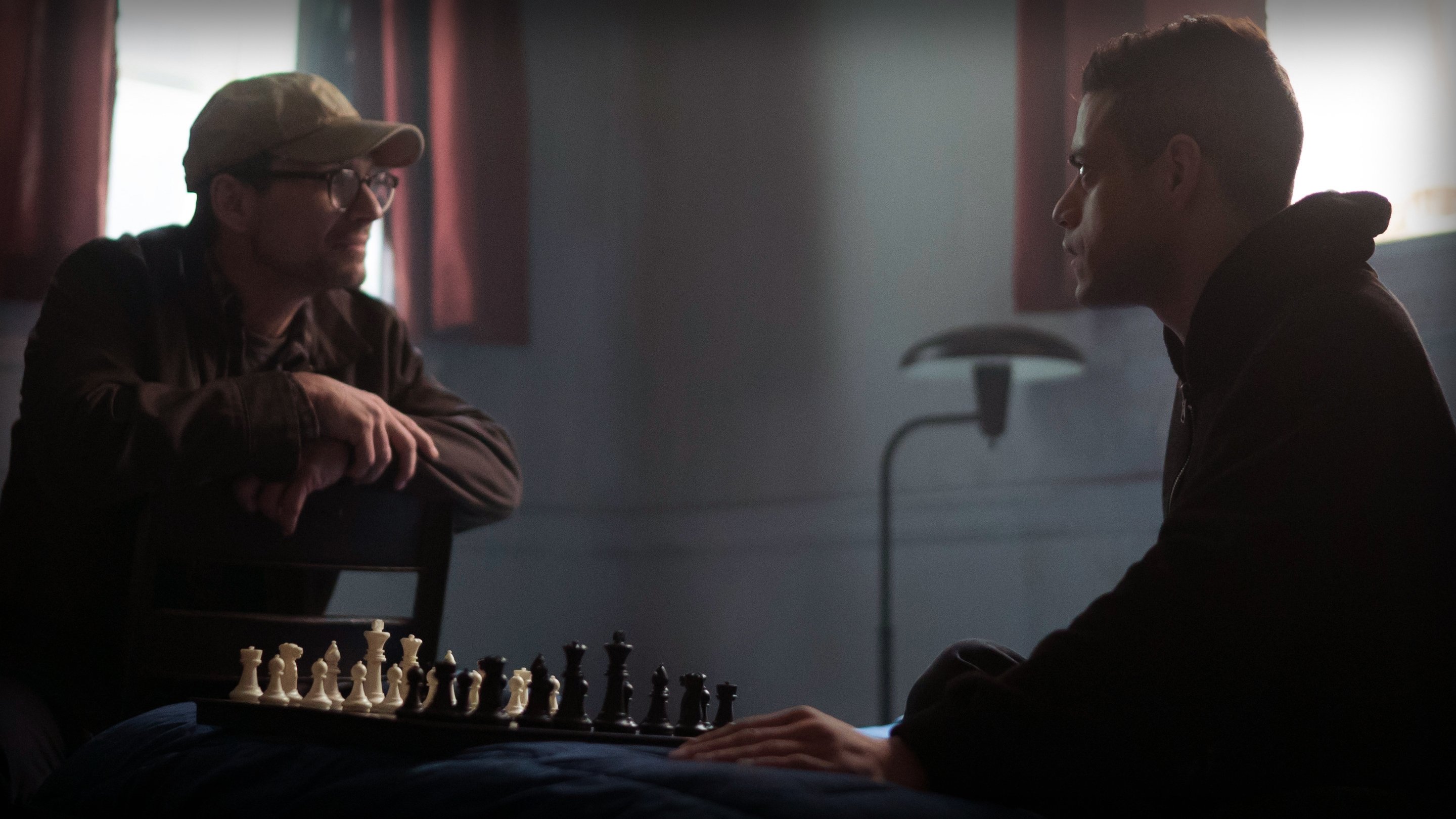 Mr. Robot 2016  [S02E04] - eps2.2_init_1.asec
