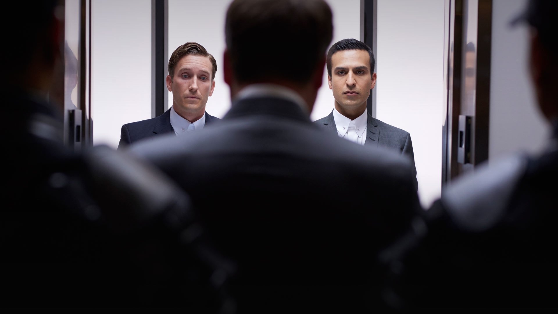 Incorporated 2016  [S01E01] - Vertical Mobility