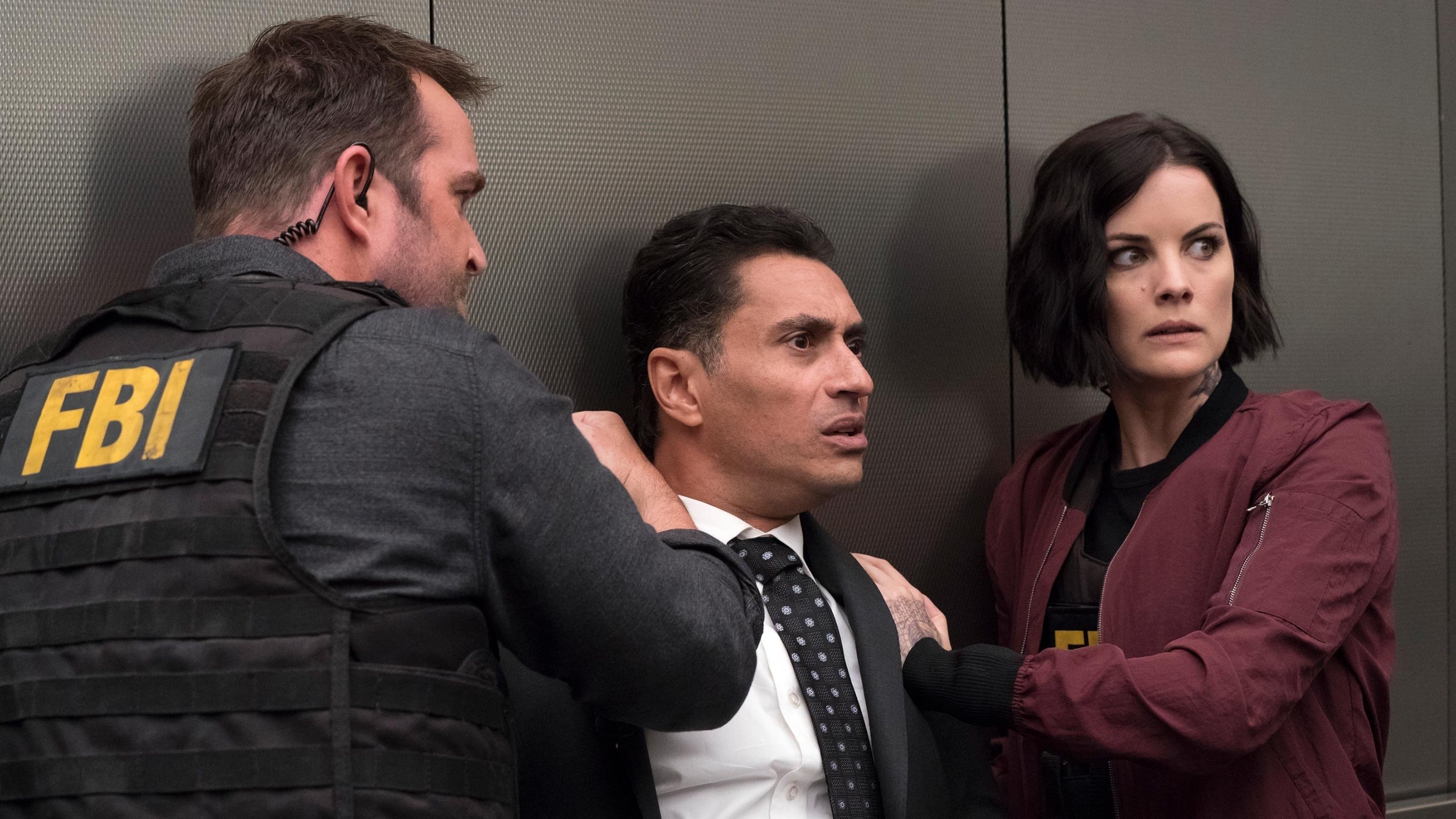 Blindspot 2018  [S04E05] - Naughty Monkey Kicks At Tree