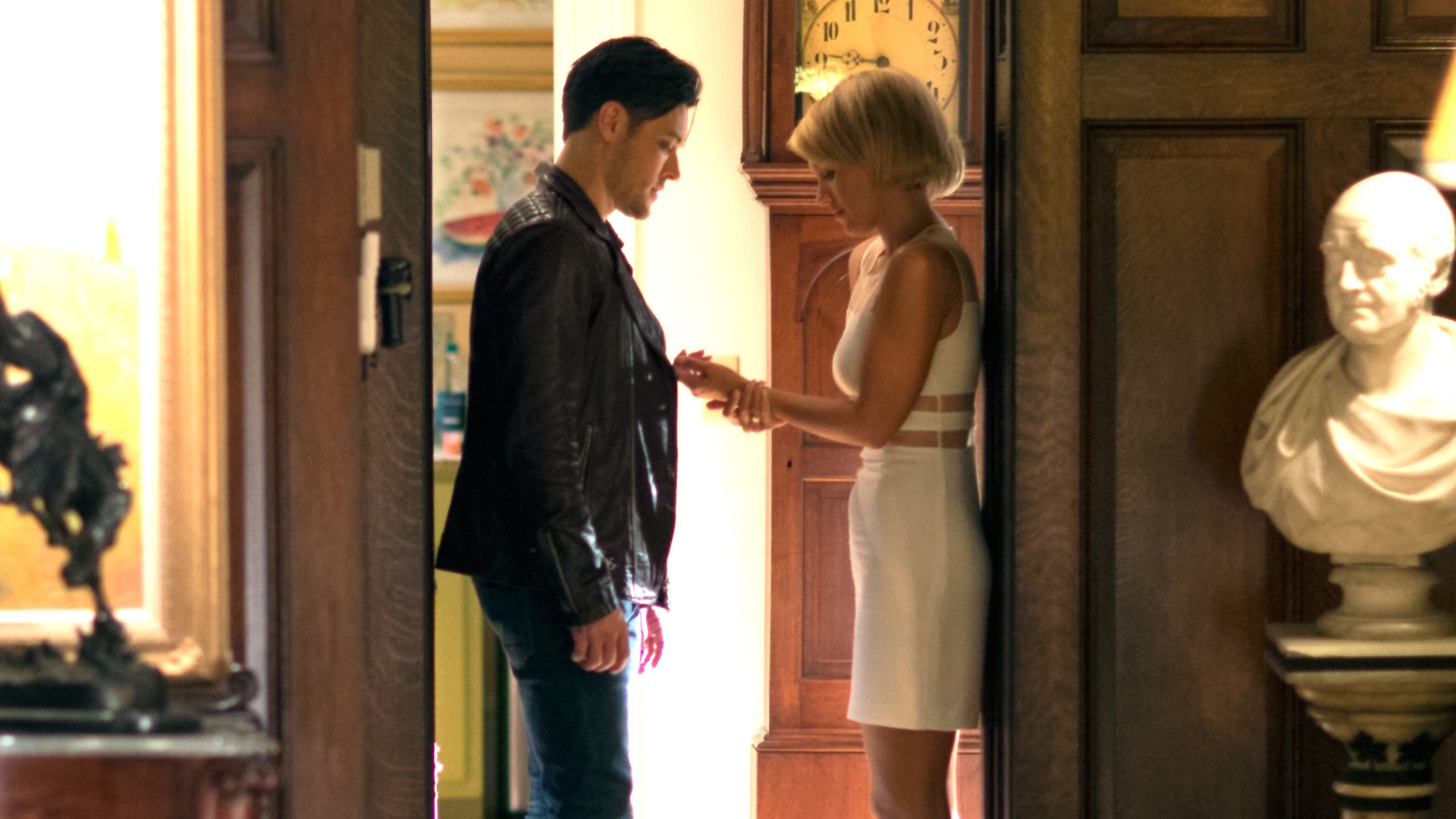 Satisfaction 2015  [S02E04] - ...Through Bondage