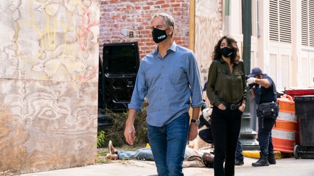 NCIS: New Orleans 2020  [S07E03] - One of Our Own