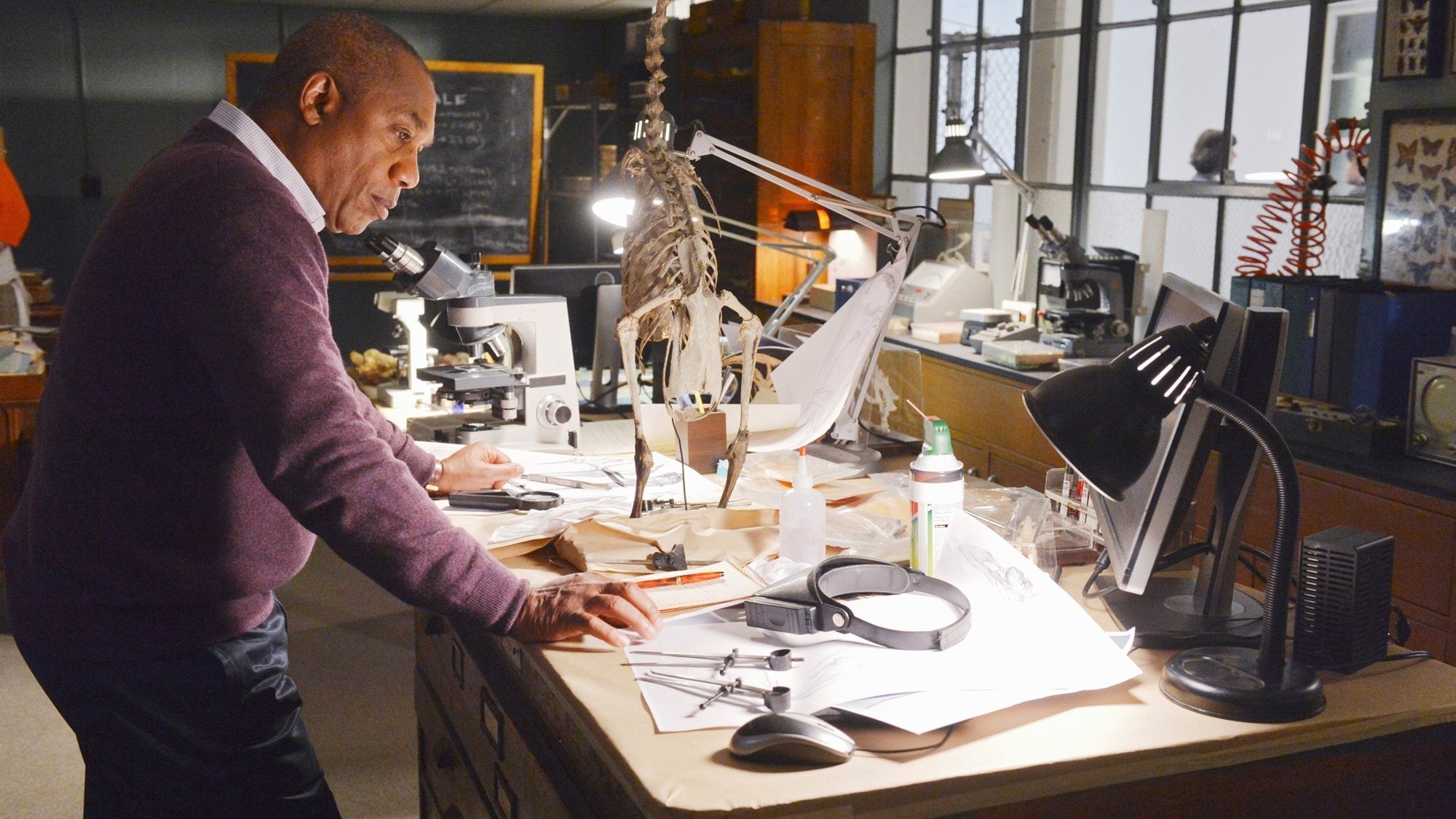 Scandal 2013  [S03E15] - Mama Said Knock You Out