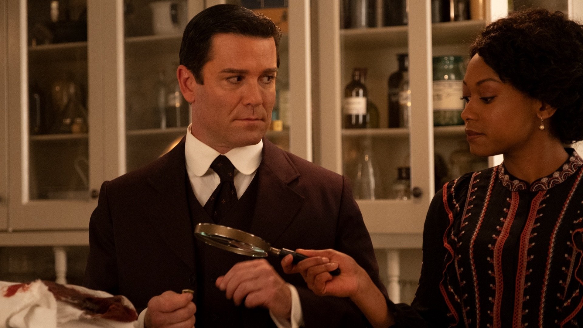 Murdoch Mysteries 2019  [S13E01] - Troublemakers