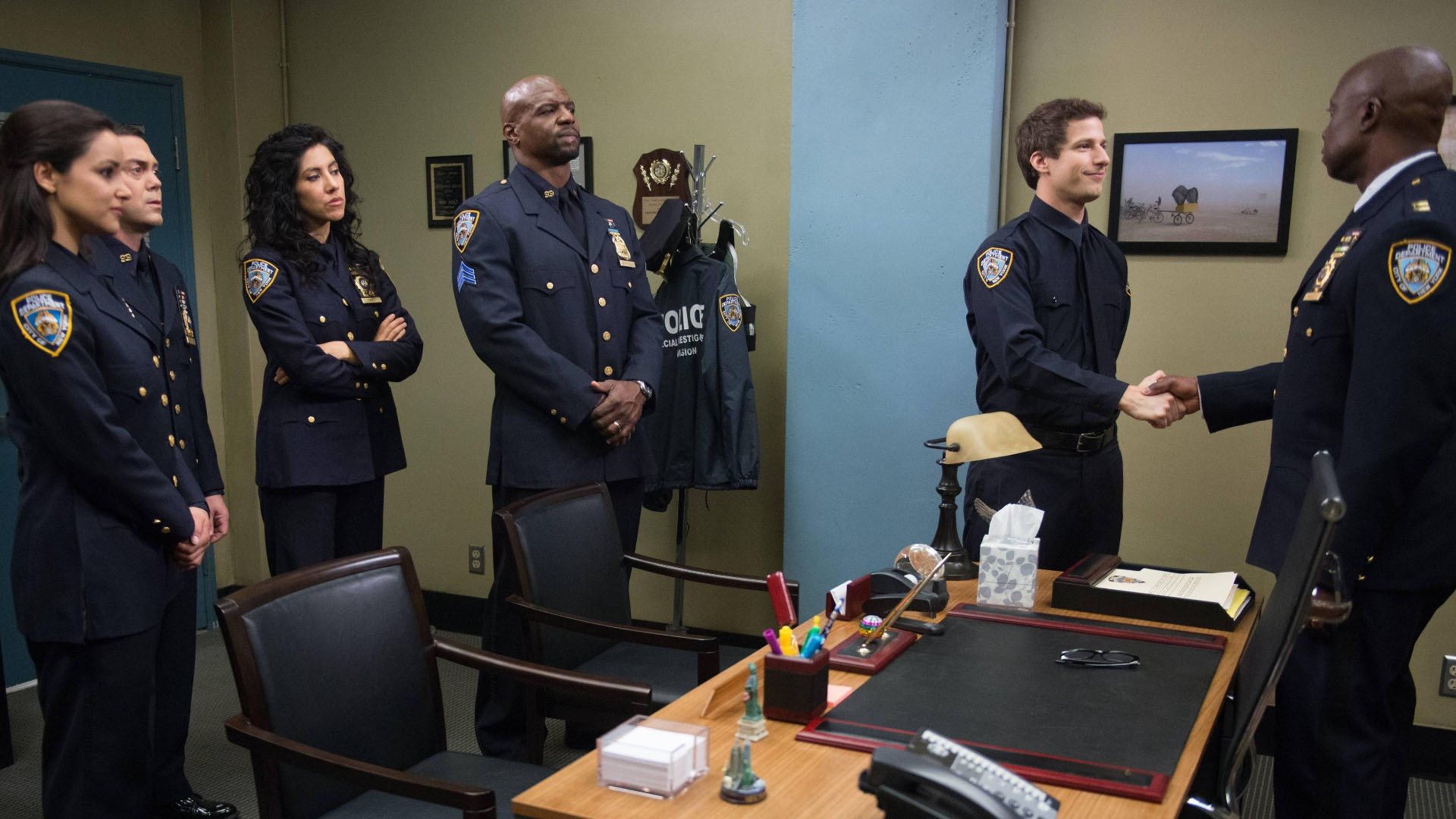 Brooklyn Nine-Nine 2013  [S01E22] - Charges and Specs