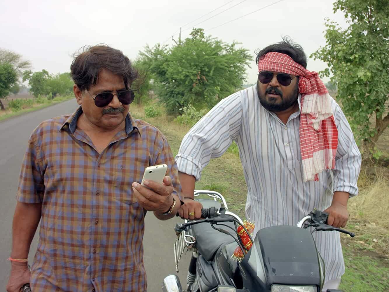Panchayat 2020  [S01E06] - Bahot Hua Samman