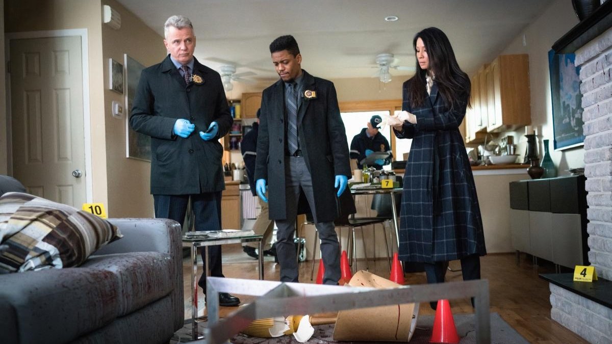 Elementary 2016  [S05E19] - High Heat