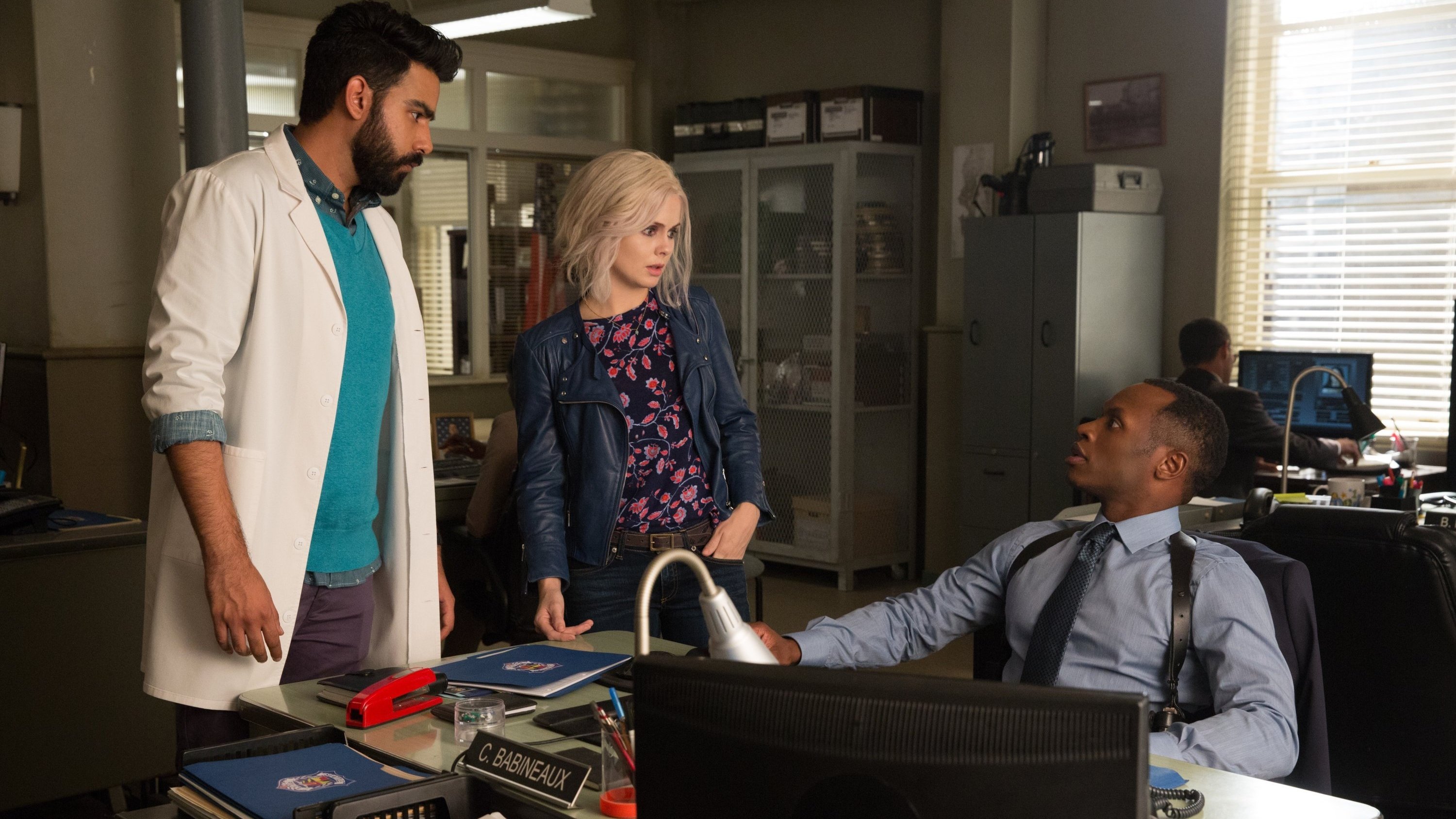 iZombie 2017  [S03E02] - Zombie Knows Best