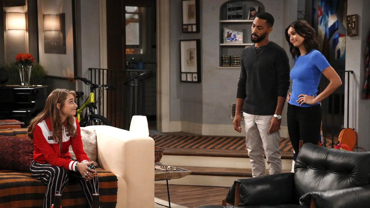 Fam 2019  [S01E03] - Stealing Time