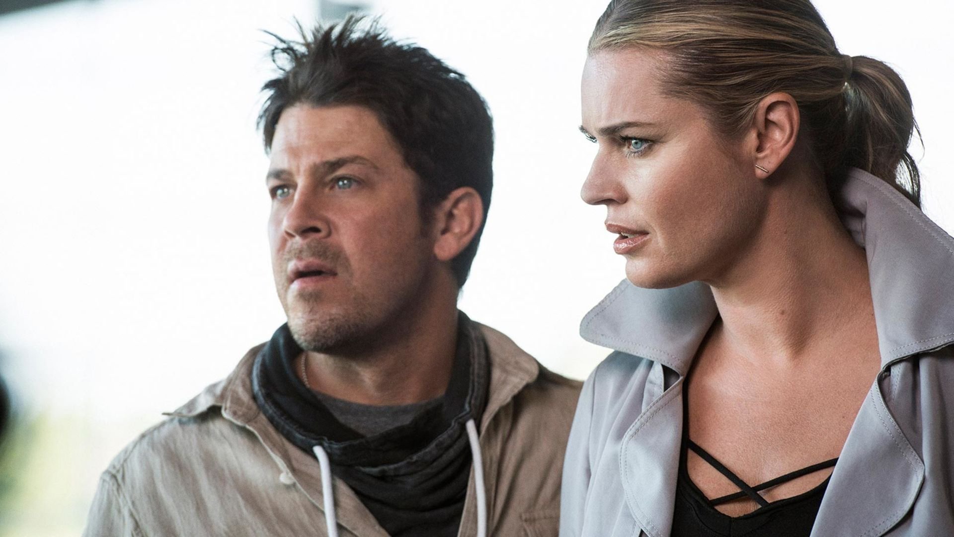 The Librarians 2017  [S04E02] - And the Steal of Fortune
