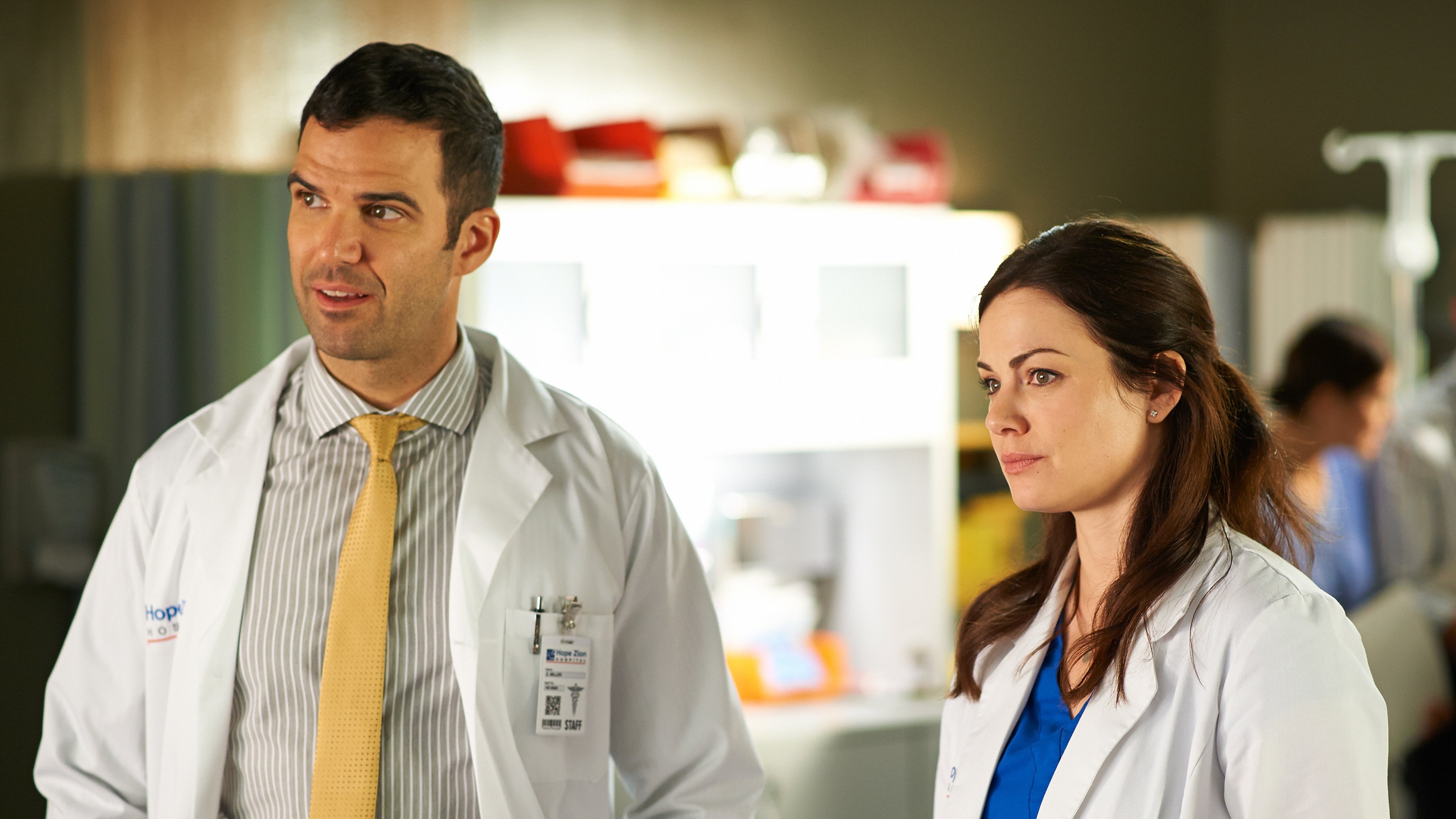 Saving Hope 2013  [S02E17] - Twinned Lambs
