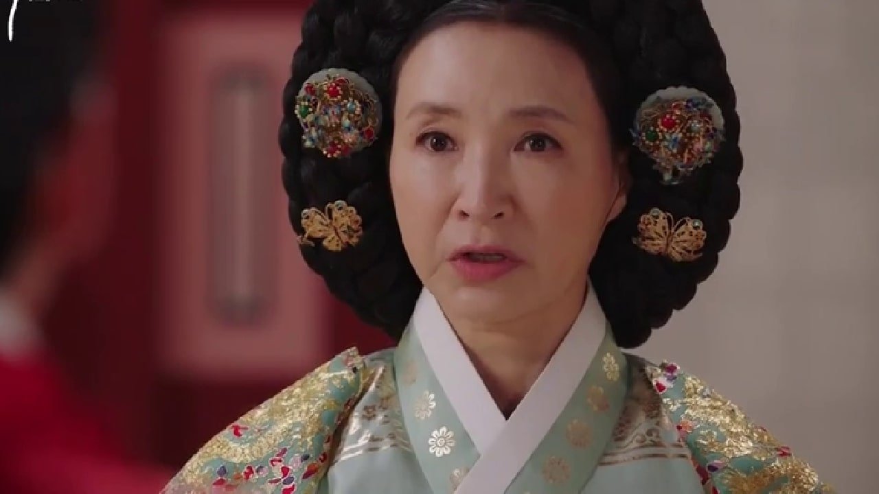 Queen: Love and War 2019  [S01E11] - Episode 11
