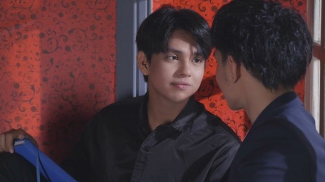 Haunted Hearts 2024  [S01E05] - Whispers of the Past