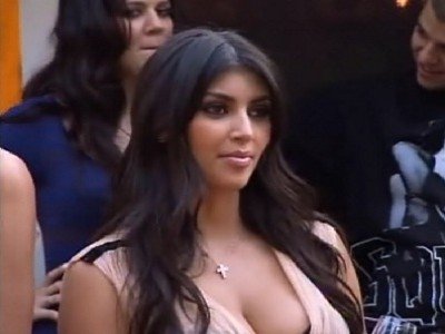 Keeping Up with the Kardashians 2007  [S01E01] - I'm Watching You