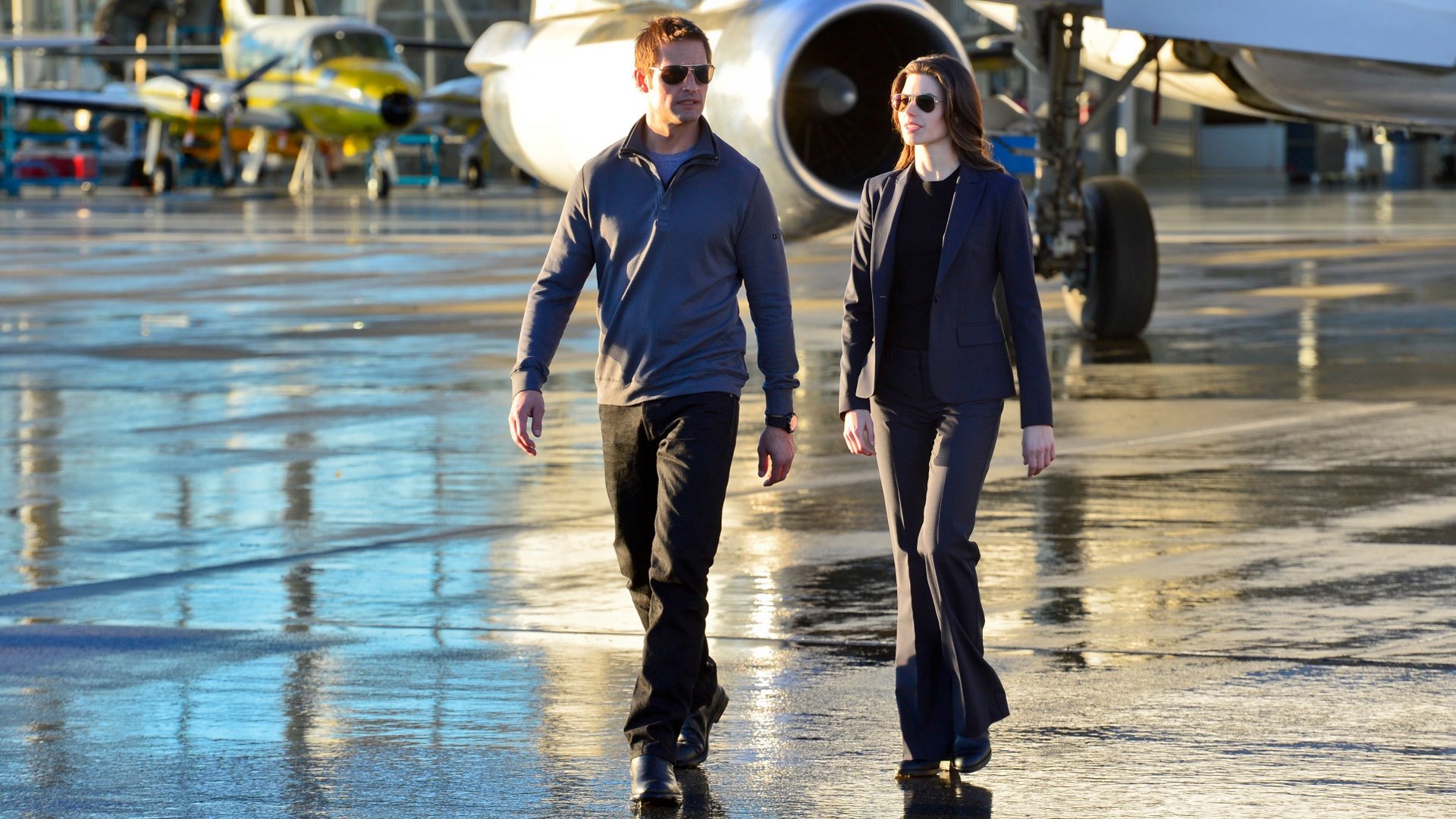 Intelligence 2014  [S01E01] - Pilot