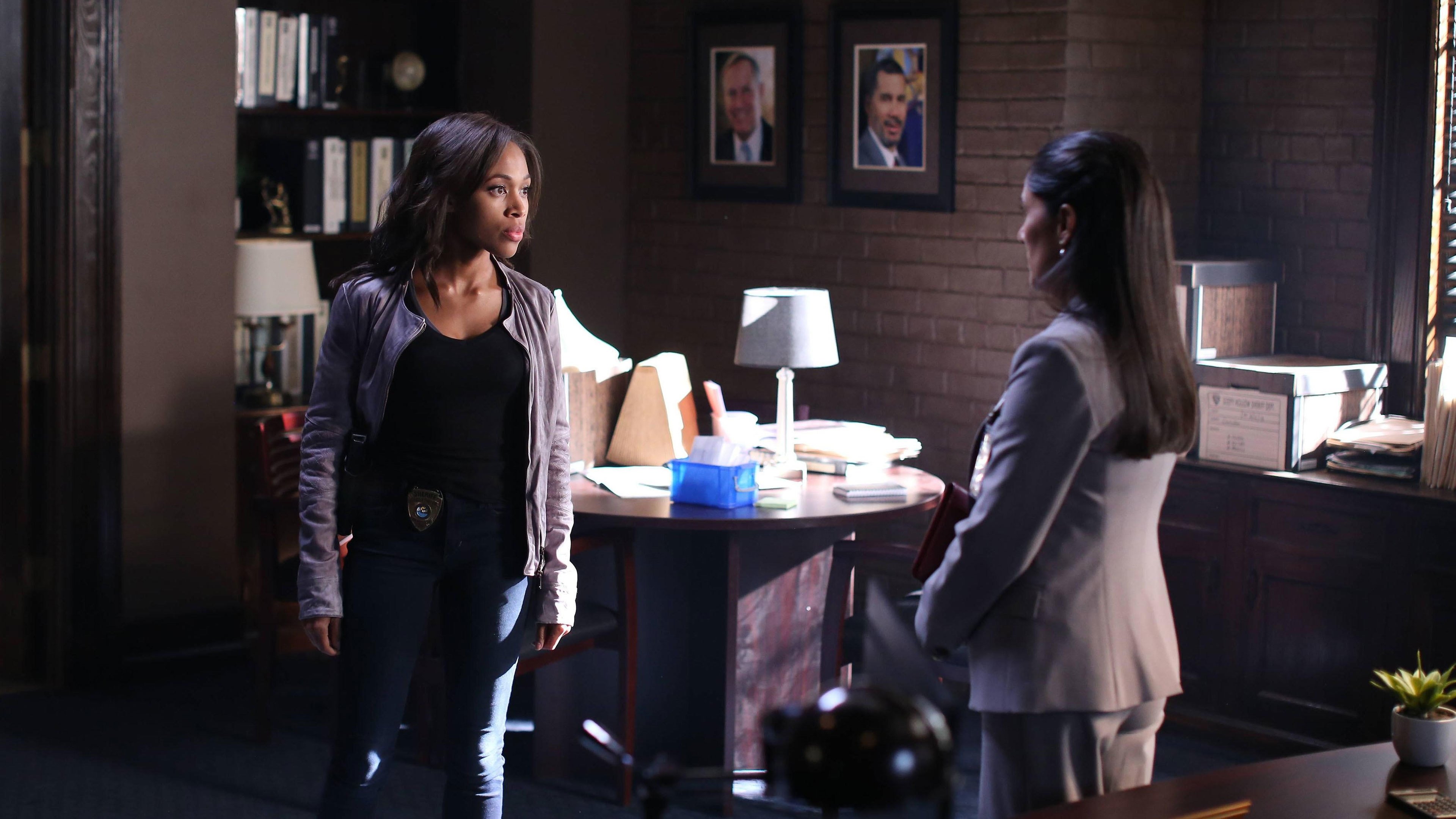 Sleepy Hollow 2014  [S02E03] - Root of All Evil