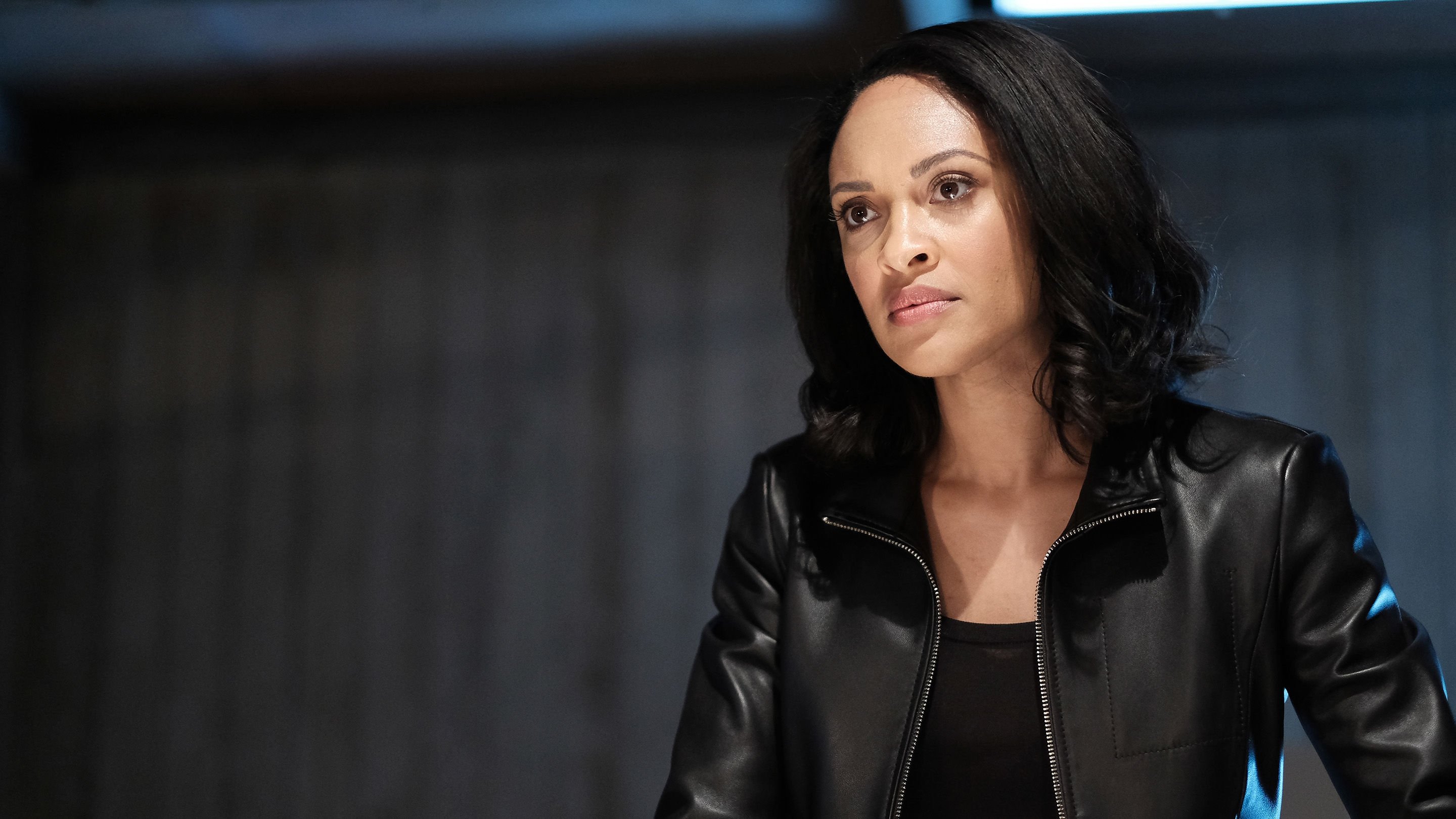 Shooter 2018  [S03E05] - A Call To Arms