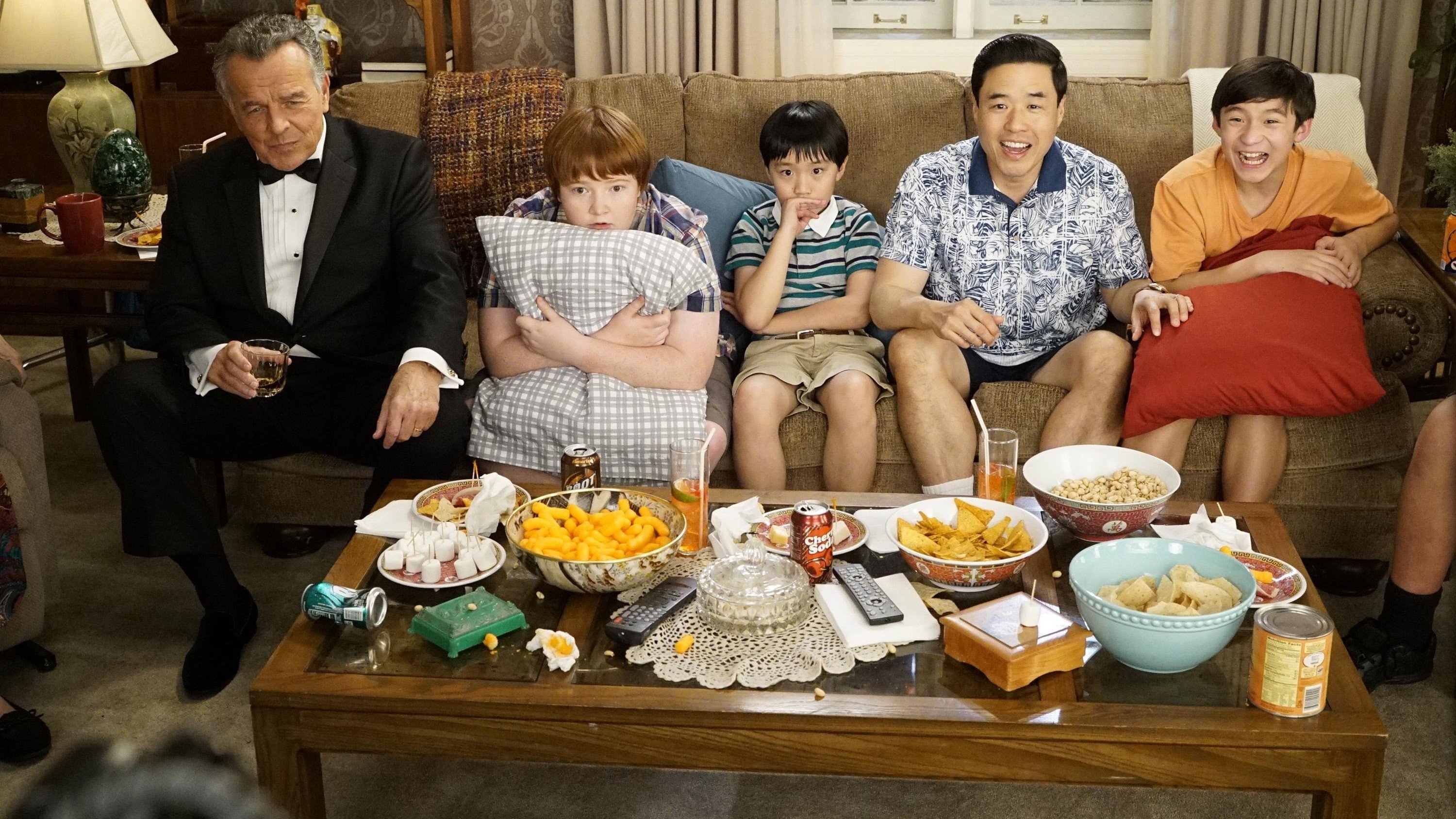 Fresh Off the Boat 2016  [S03E18] - Time to Get Ill