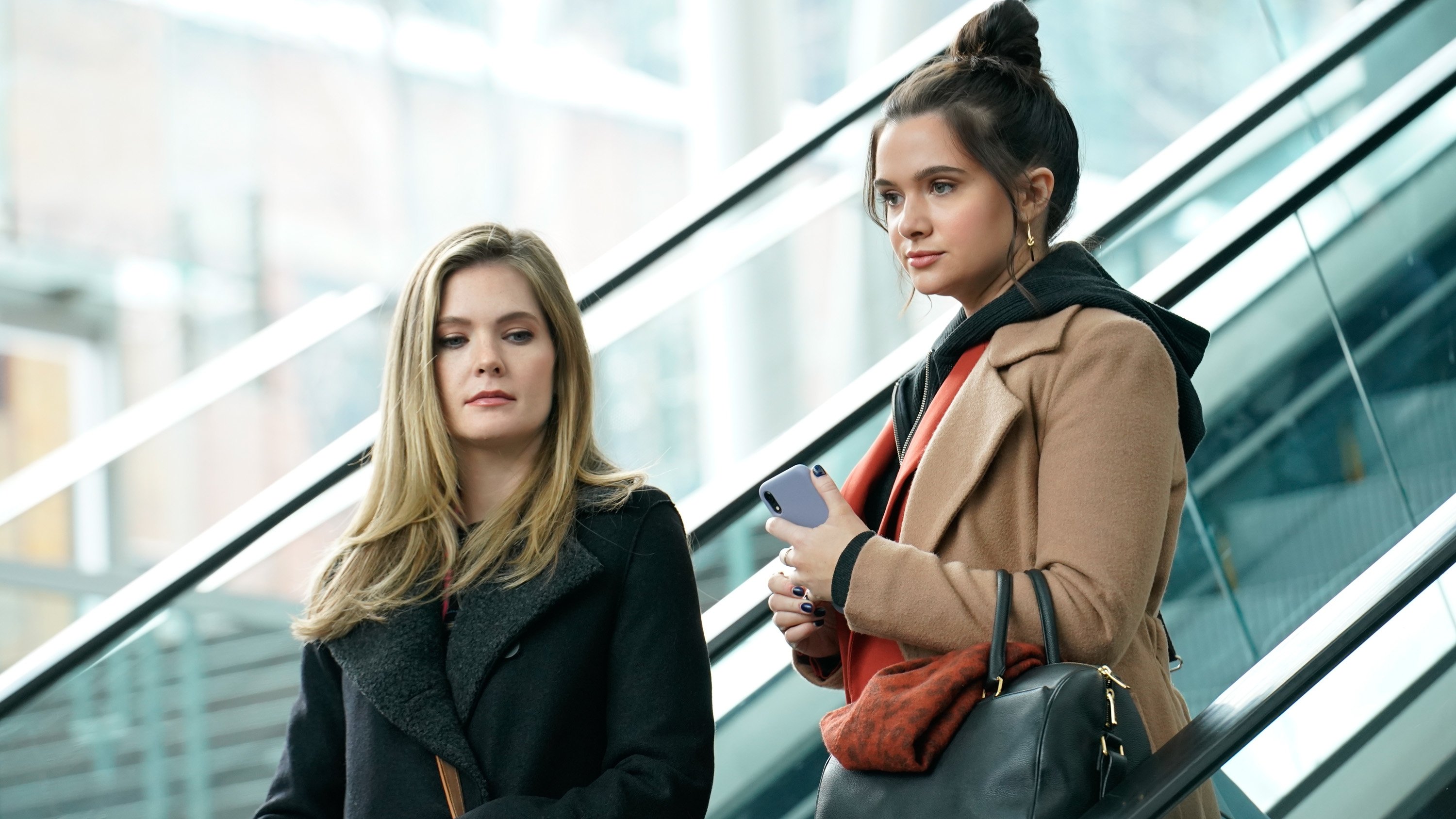 The Bold Type 2021  [S05E01] - Trust Fall